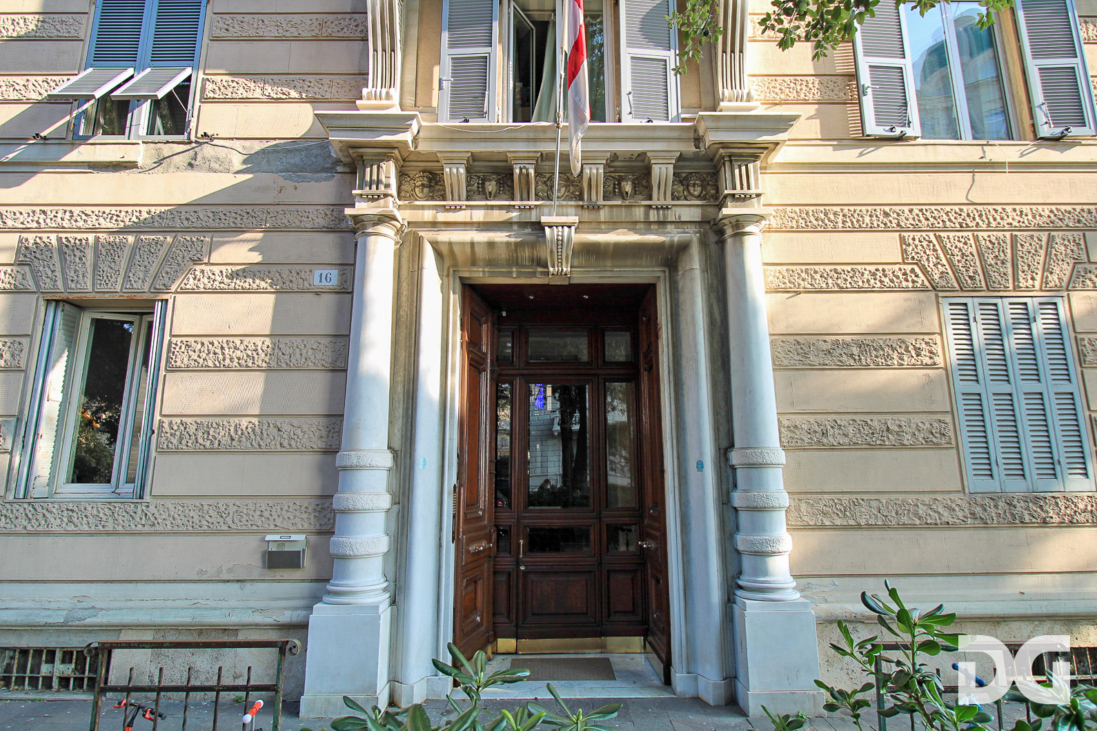 Immobiliare Del Guasta CARIGNANO VIA CORSICA – ORDINATI MQ. 192 