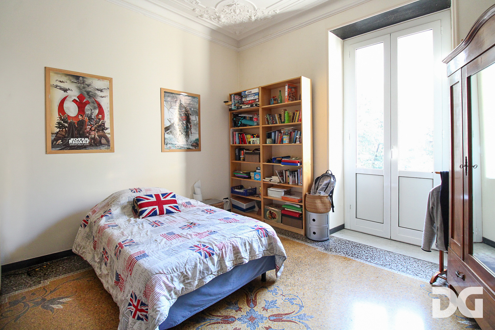 Immobiliare Del Guasta CARIGNANO VIA CORSICA – ORDINATI MQ. 192 