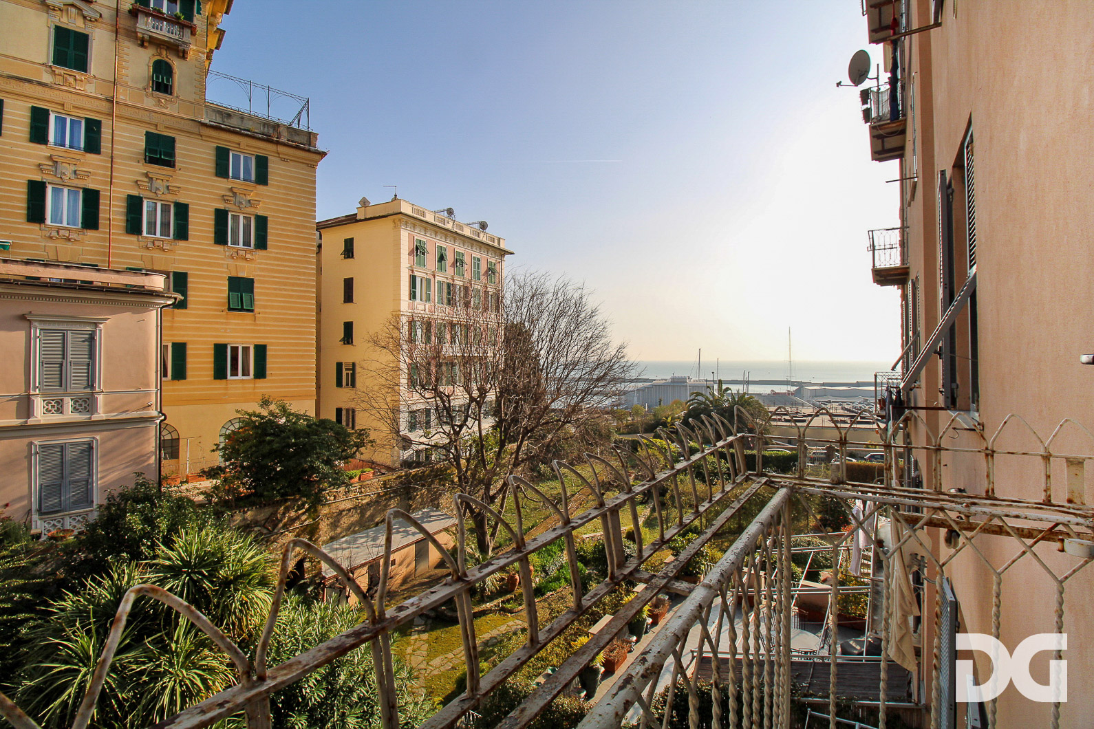 Immobiliare Del Guasta CARIGNANO VIA CORSICA – ORDINATI MQ. 192 