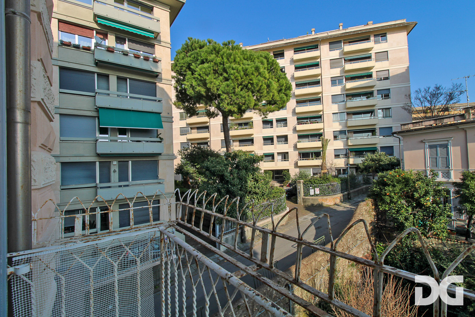 Immobiliare Del Guasta CARIGNANO VIA CORSICA – ORDINATI MQ. 192 