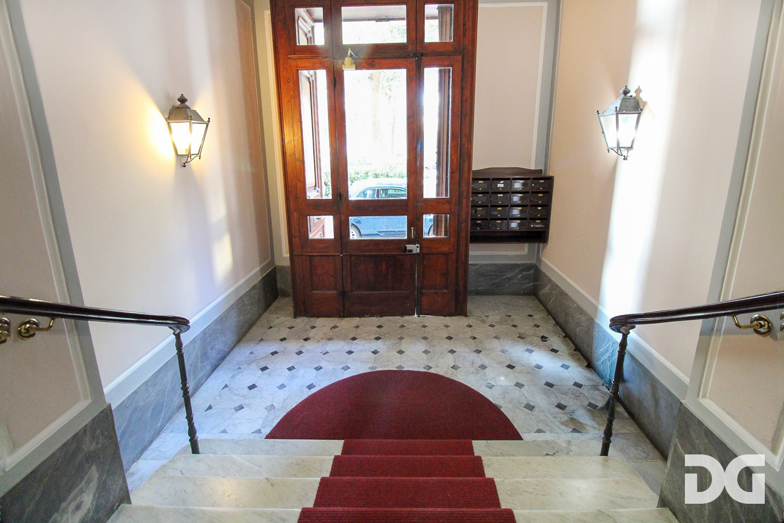 Immobiliare Del Guasta CARIGNANO VIA CORSICA – ORDINATI MQ. 192 