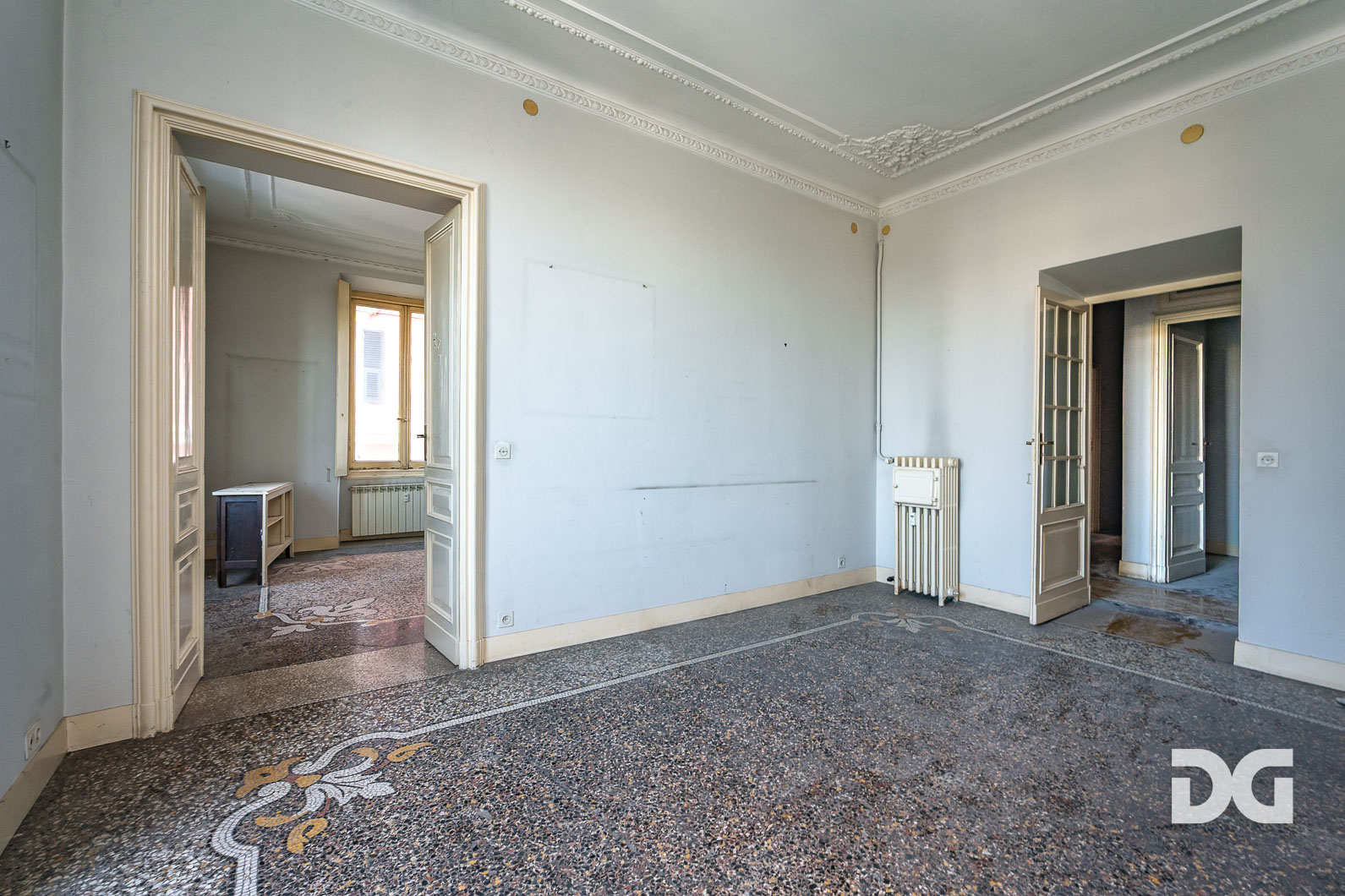 Immobiliare Del Guasta CORSO CARBONARA – PRESTIGIOSI MQ. 213 