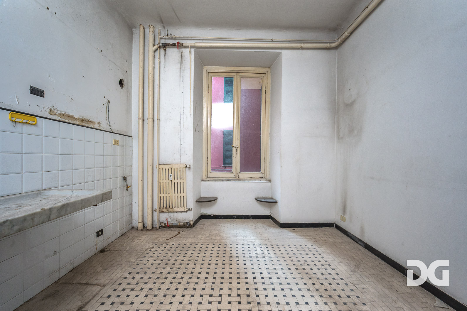Immobiliare Del Guasta CORSO CARBONARA – PRESTIGIOSI MQ. 213 