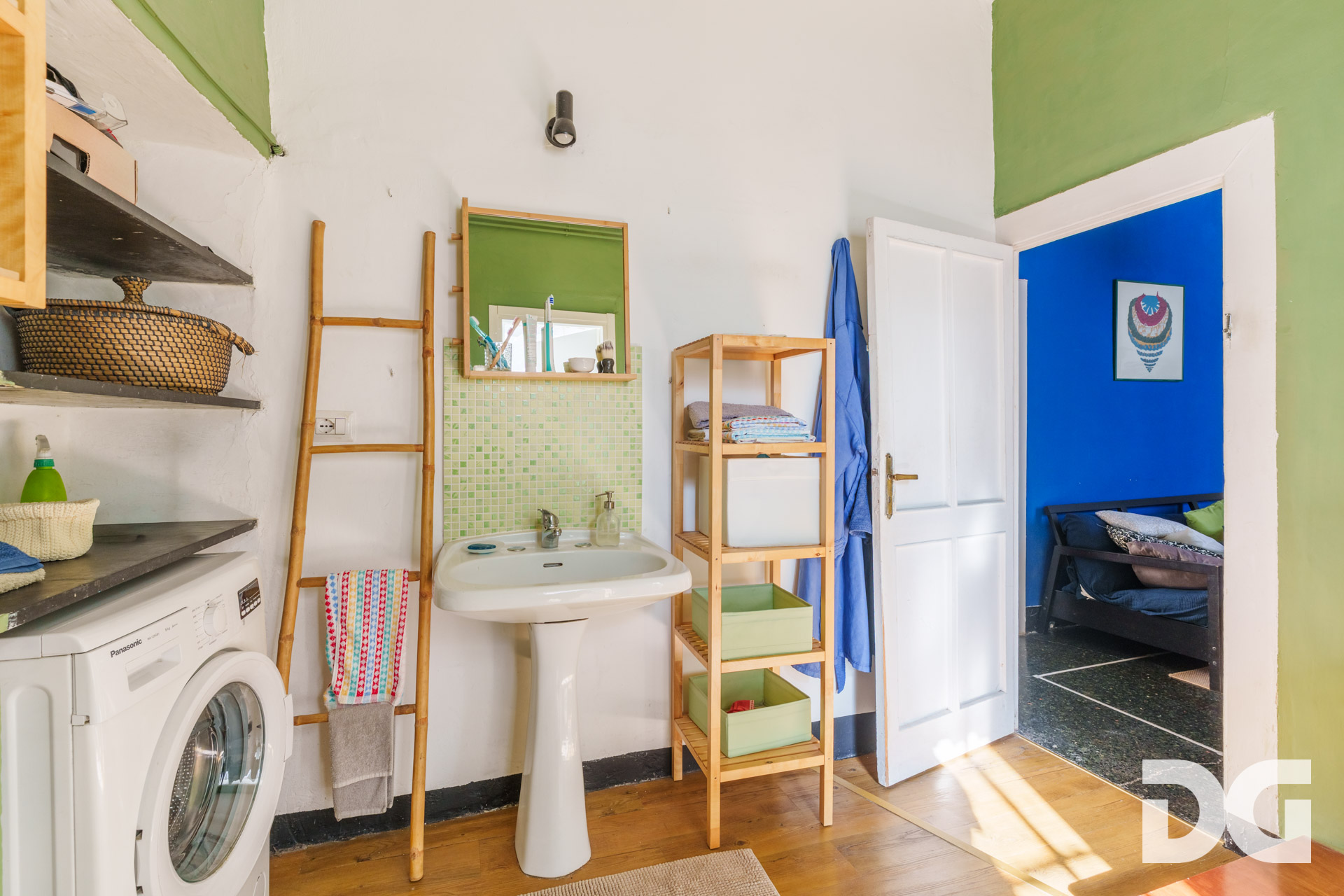 Immobiliare Del Guasta CENTRO STORICO – VICO CASANA LUMINOSI MQ. 68 CON TERRAZZINO