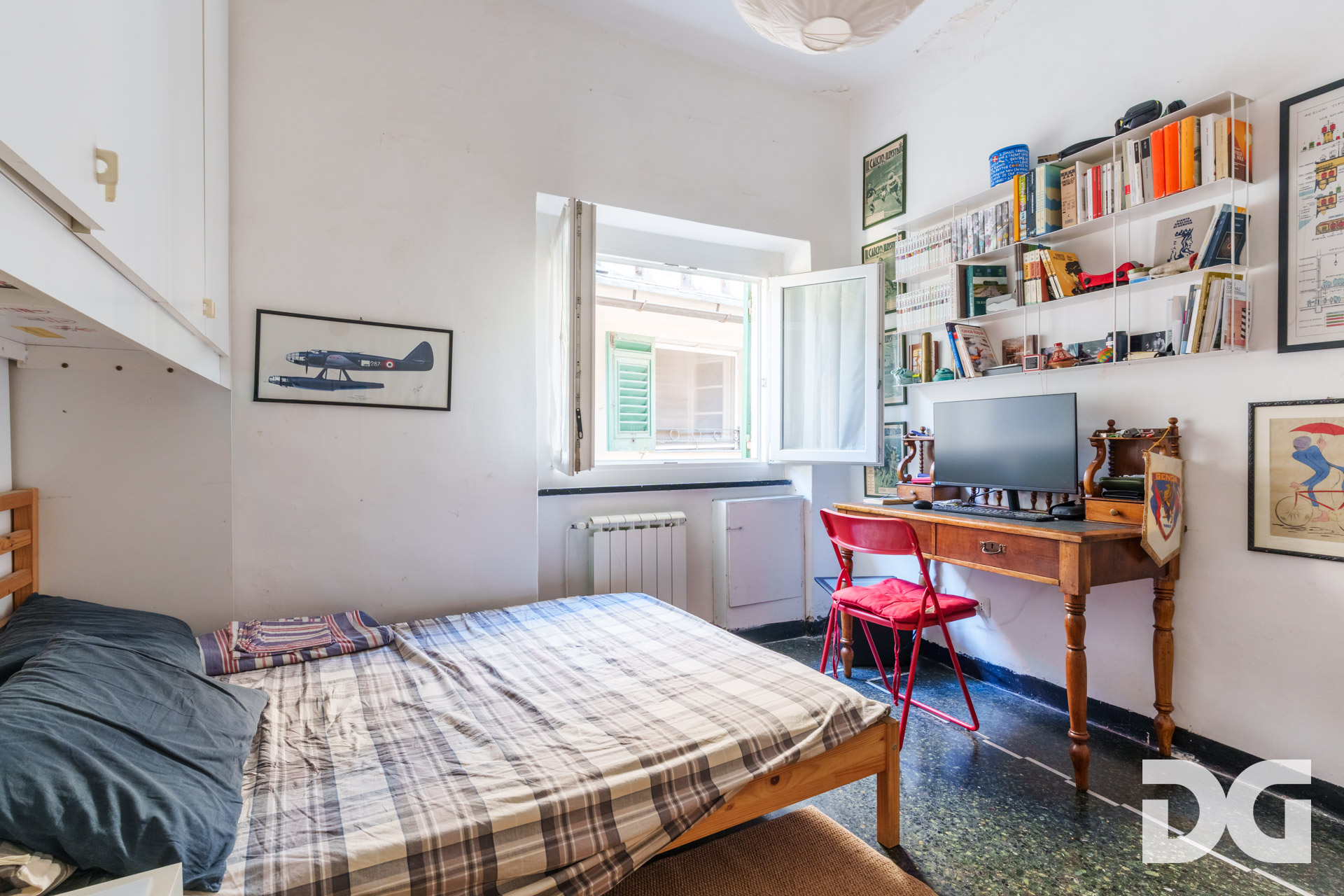 Immobiliare Del Guasta CENTRO STORICO – VICO CASANA LUMINOSI MQ. 68 CON TERRAZZINO