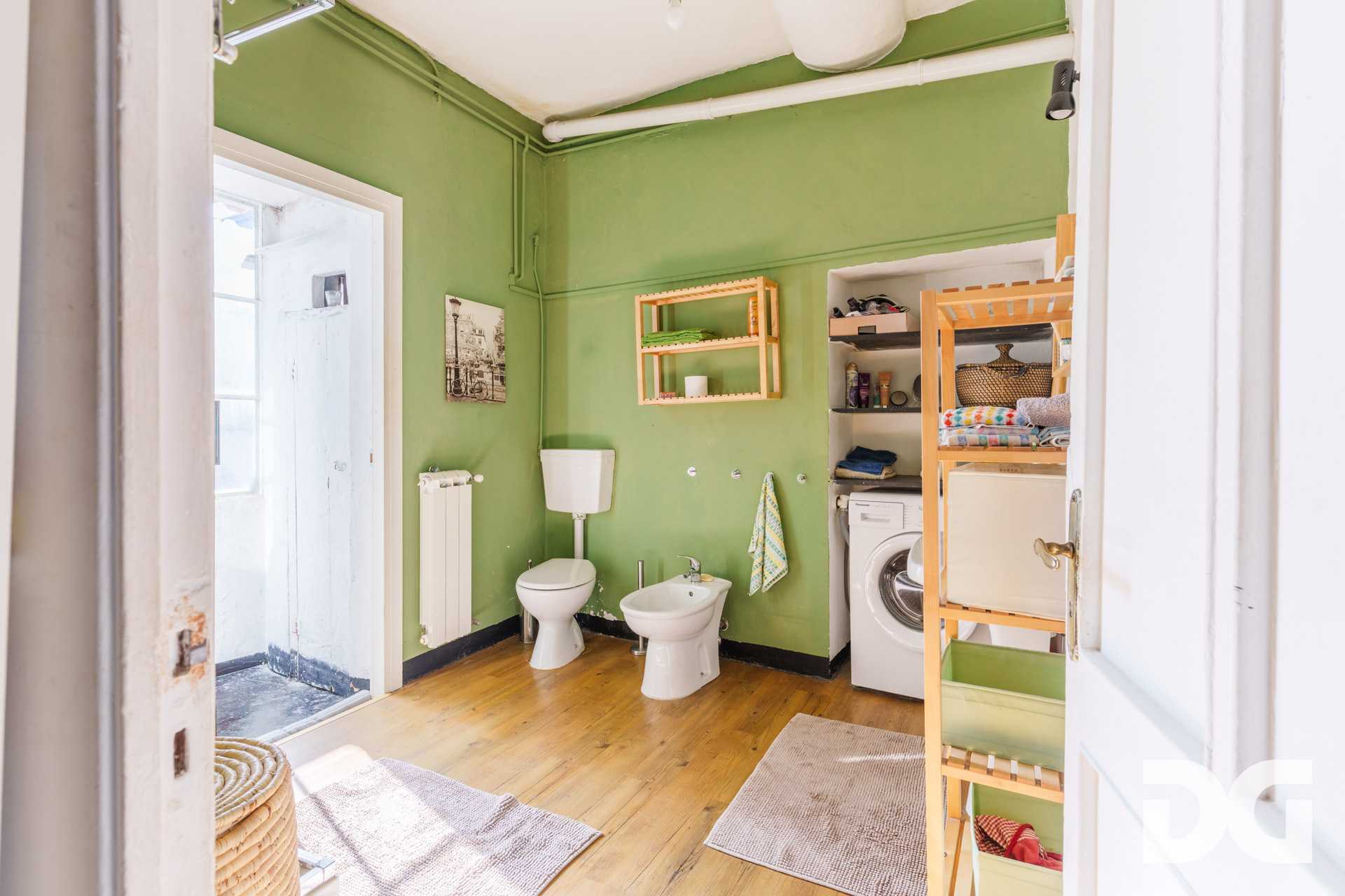 Immobiliare Del Guasta CENTRO STORICO – VICO CASANA LUMINOSI MQ. 68 CON TERRAZZINO