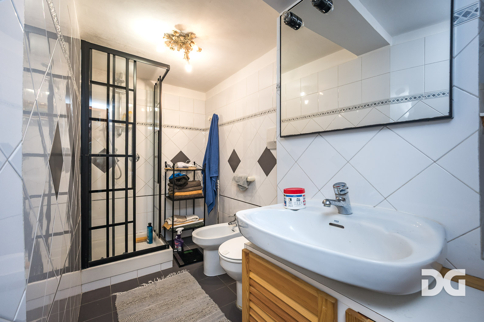Immobiliare Del Guasta VIA S. LORENZO – CARATTERISTICI MQ. 106 