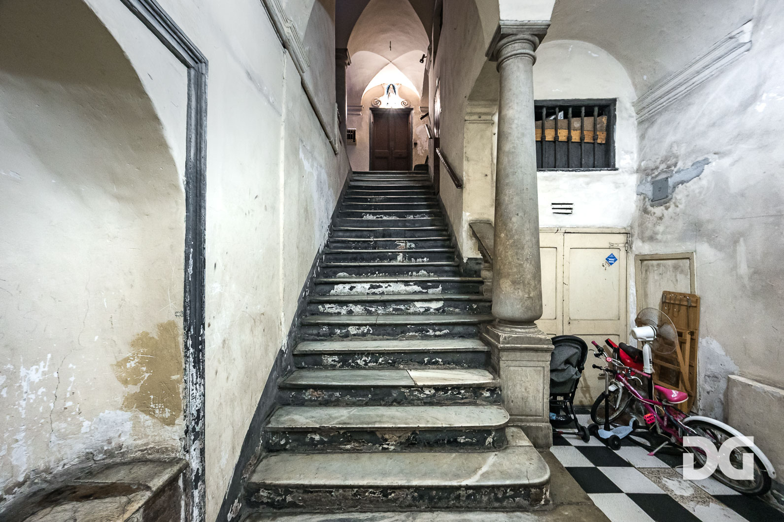Immobiliare Del Guasta VIA S. LORENZO – CARATTERISTICI MQ. 106 