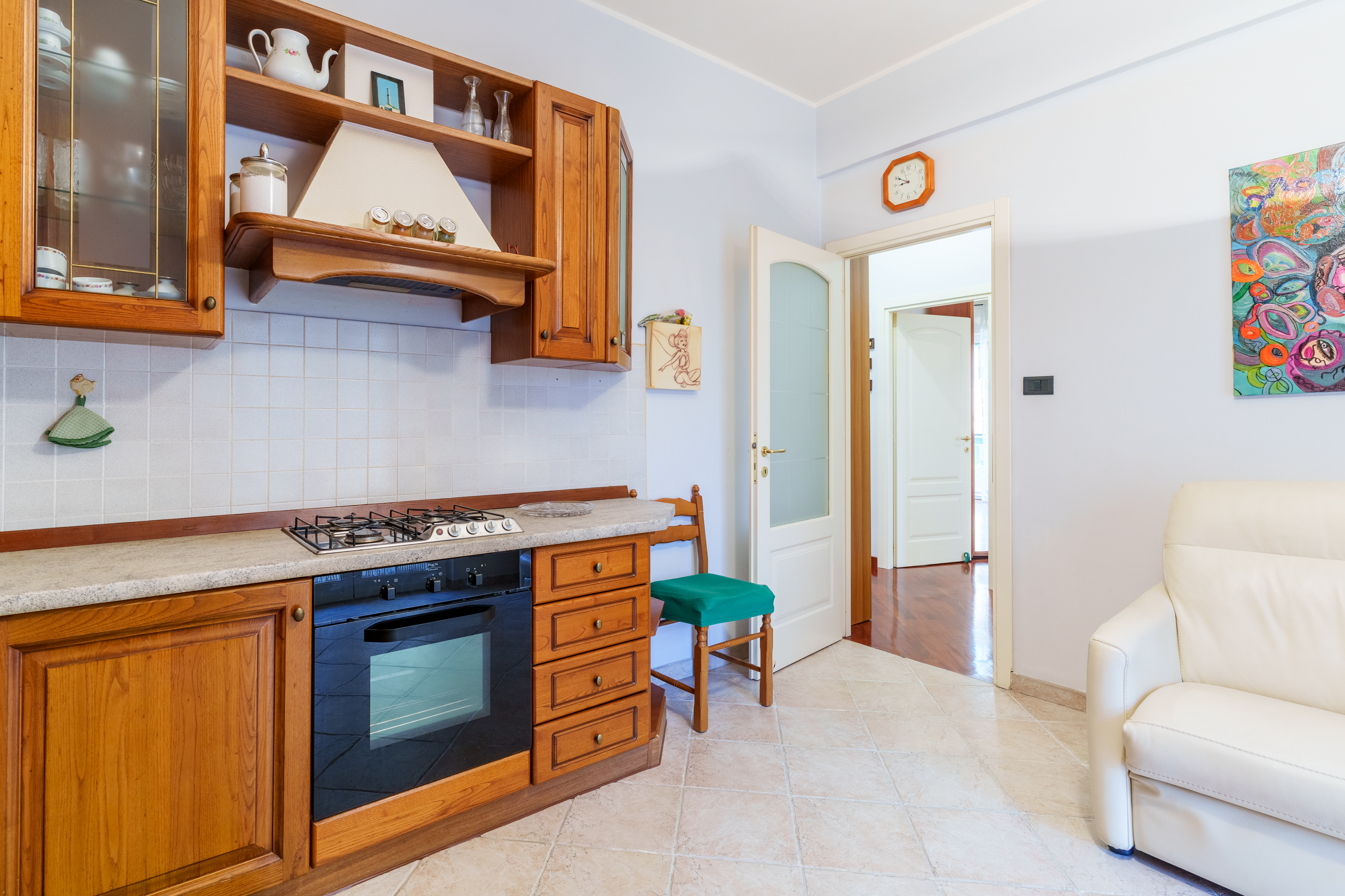 Immobiliare Del Guasta SAN FRUTTUOSO – VIA MANUZIO LUMINOSI MQ. 70 CON BALCONE