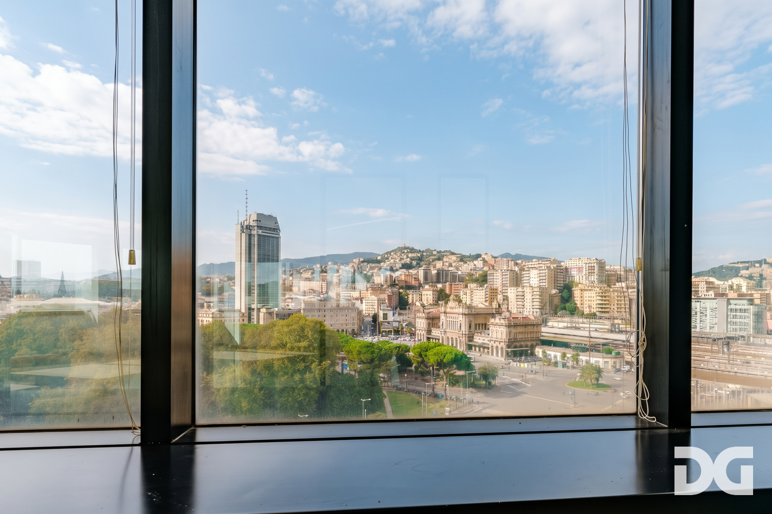Immobiliare Del Guasta CORTE LAMBRUSCHINI UFFICIO PANORAMICISSIMO MQ 180 CON 4 POSTI AUTI