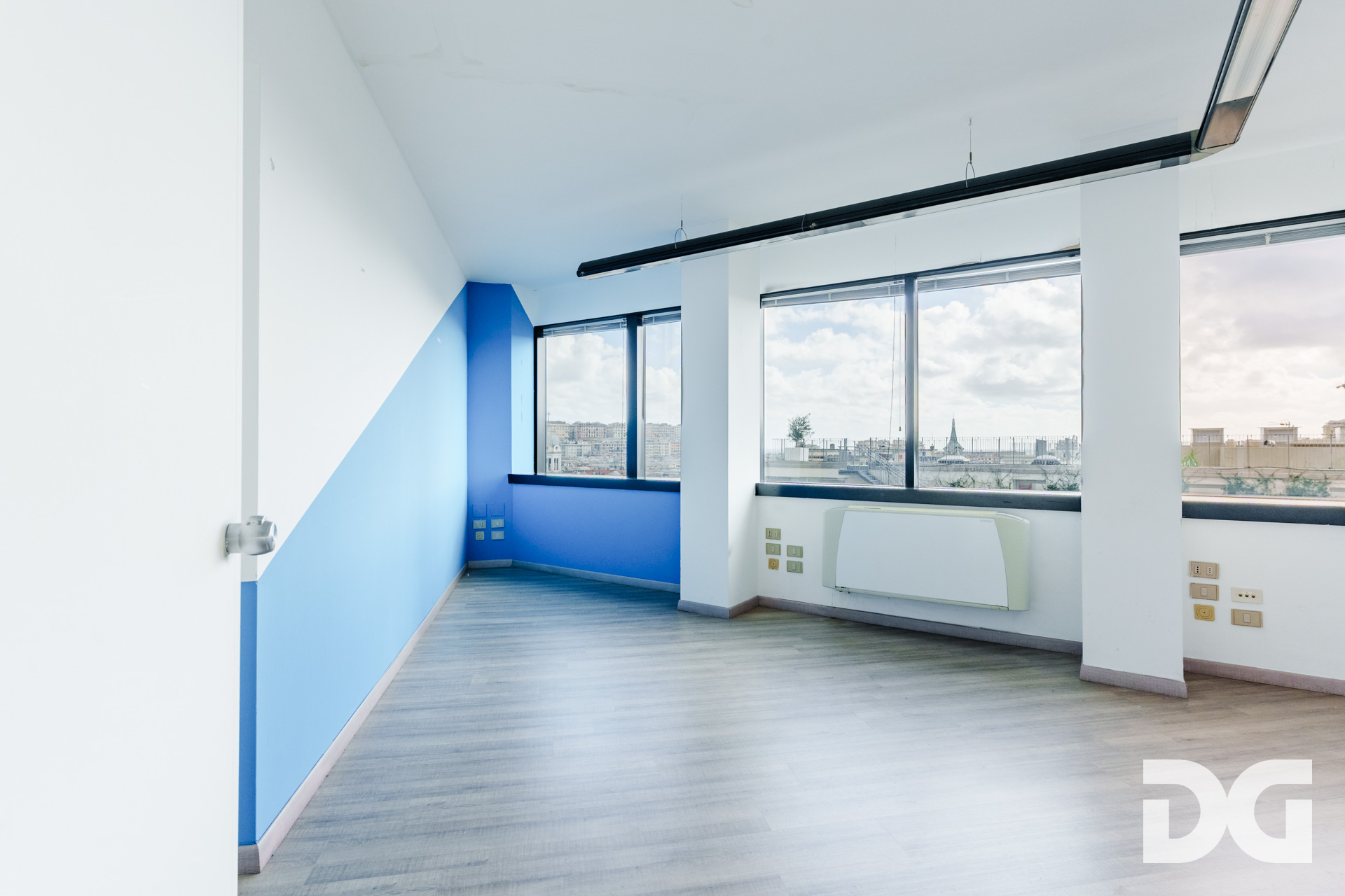 Immobiliare Del Guasta CORTE LAMBRUSCHINI UFFICIO PANORAMICISSIMO MQ 180 CON 4 POSTI AUTI