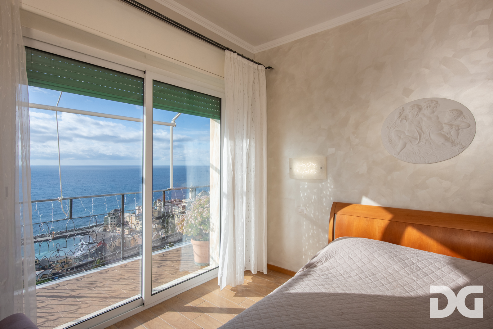 Immobiliare Del Guasta BOGLIASCO – PANORAMICI E RISTRUTTURATI MQ. 100 CON BOX 