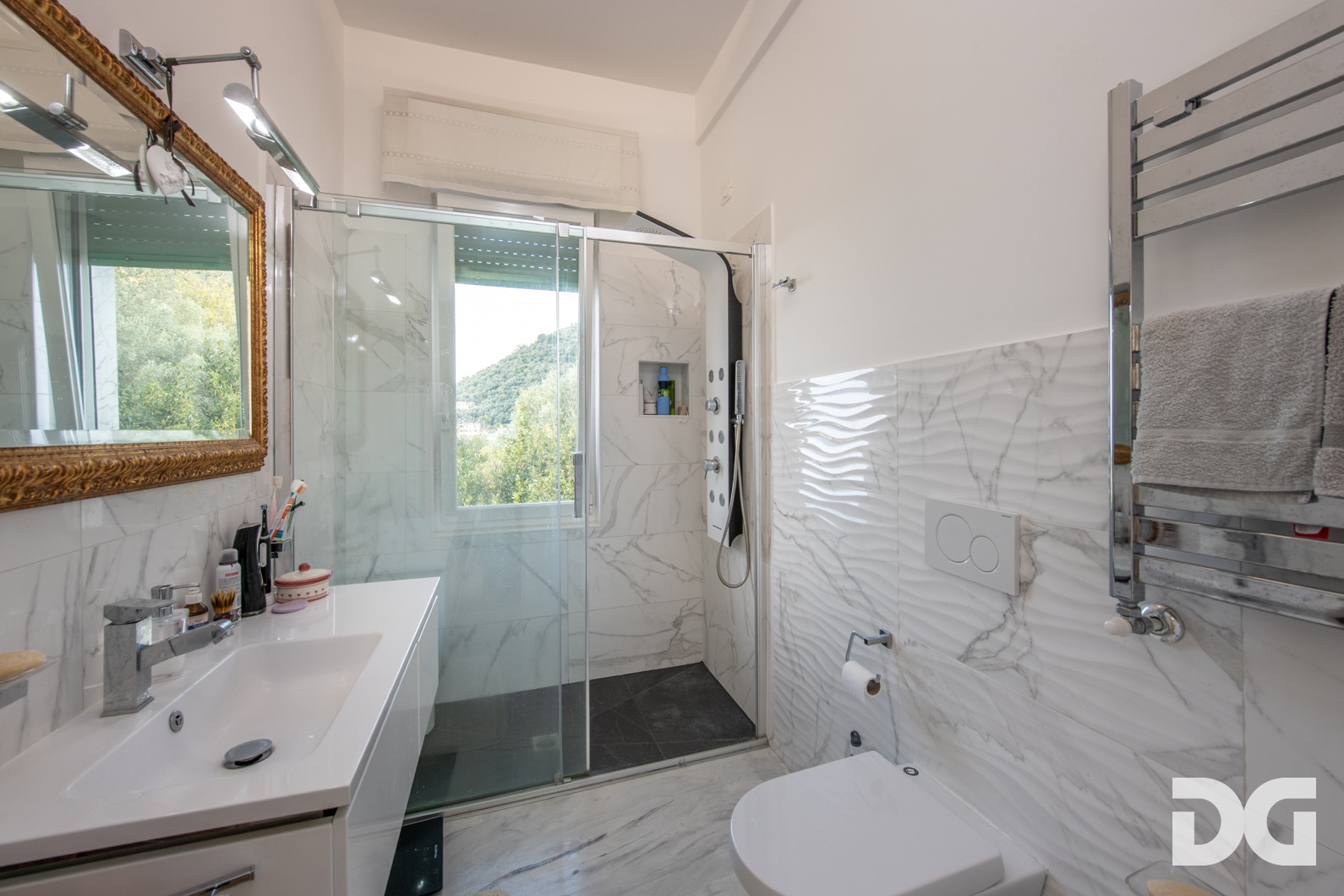 Immobiliare Del Guasta BOGLIASCO – PANORAMICI E RISTRUTTURATI MQ. 100 CON BOX 