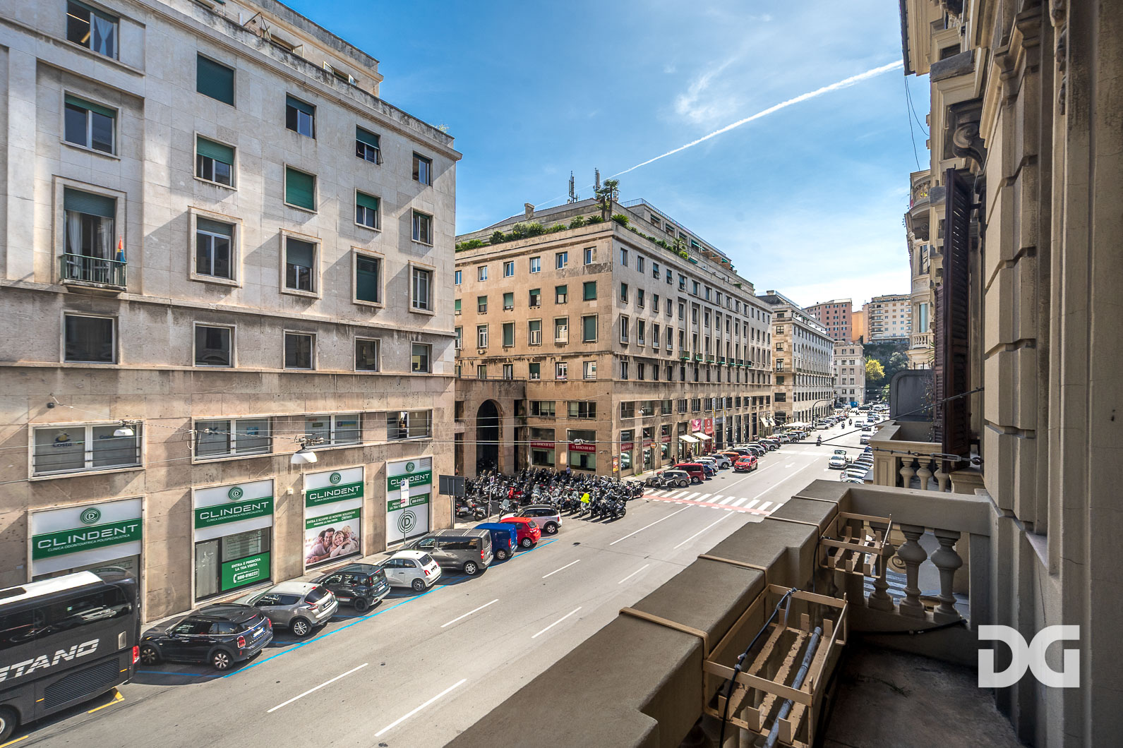 Immobiliare Del Guasta VIA BRIGATA LIGURIA – PRESTIGIOSI MQ. 196 CON TERRAZZO 