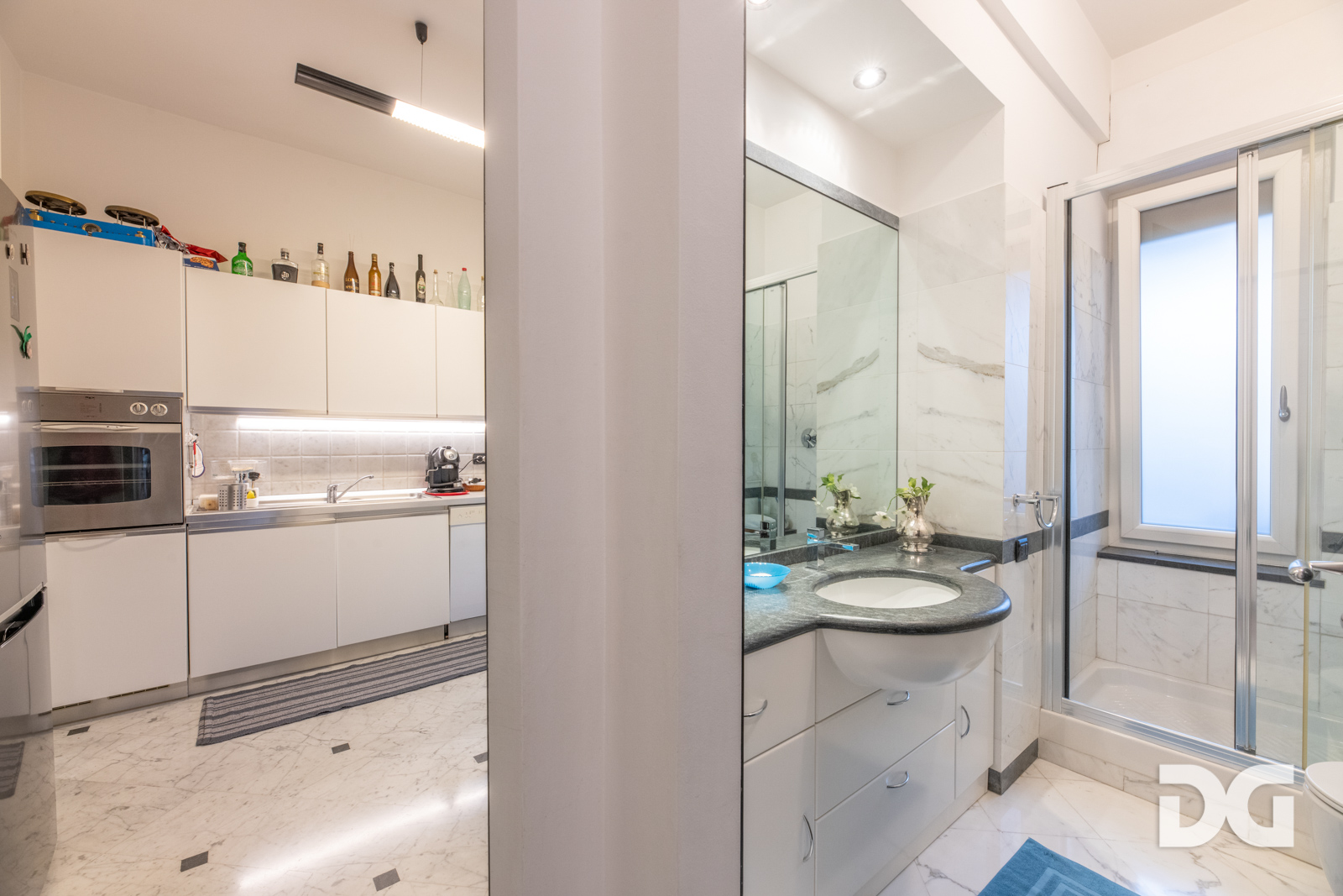 Immobiliare Del Guasta ALBARO – VIA RIESE ELEGANTI MQ. 138 CON MANSARDA VIVIBILE E BOX 