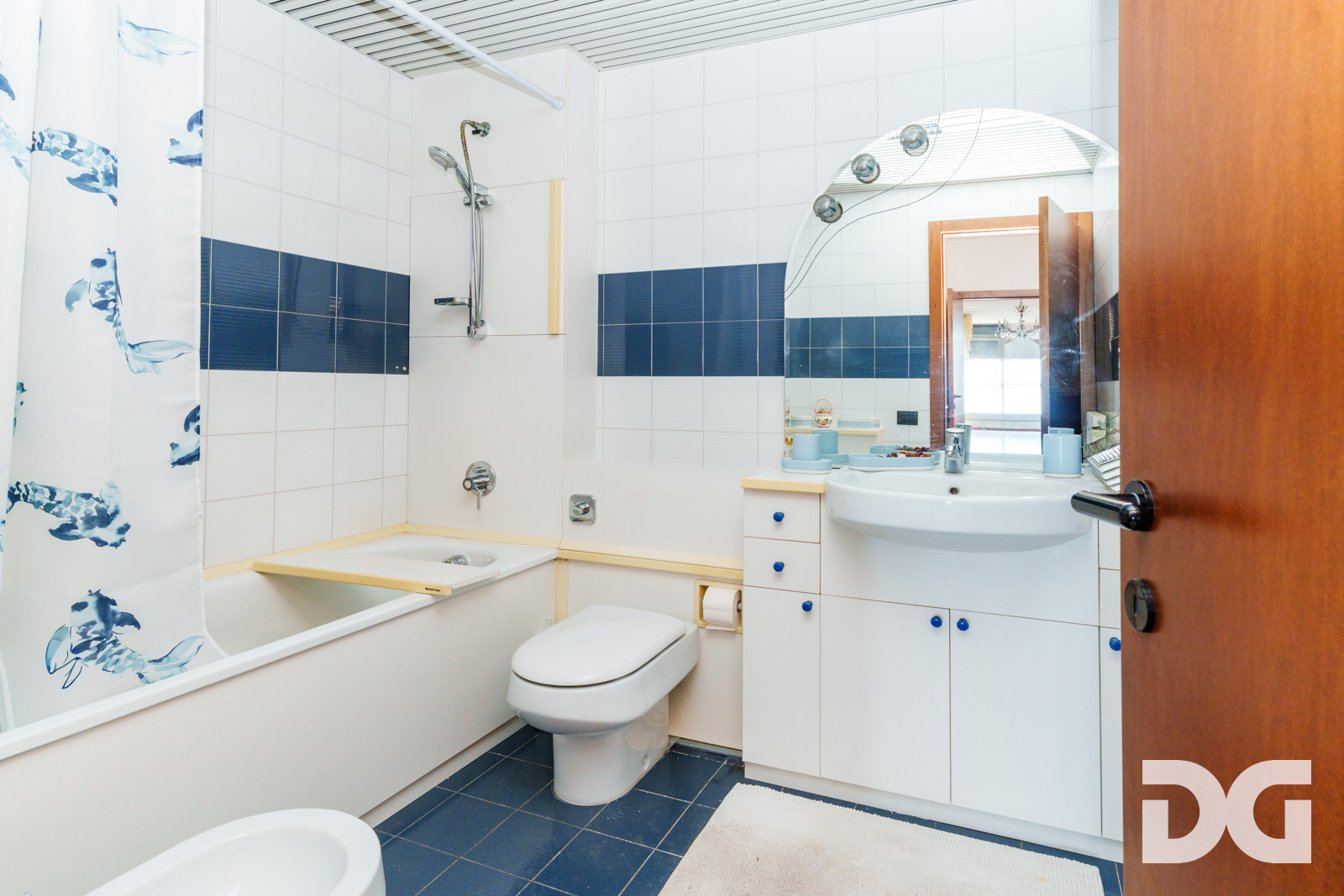 Immobiliare Del Guasta QUARTO – VIA DELLE ERICHE PANORAMICISSIMI MQ 104 VISTA MARE, TERRAZZO