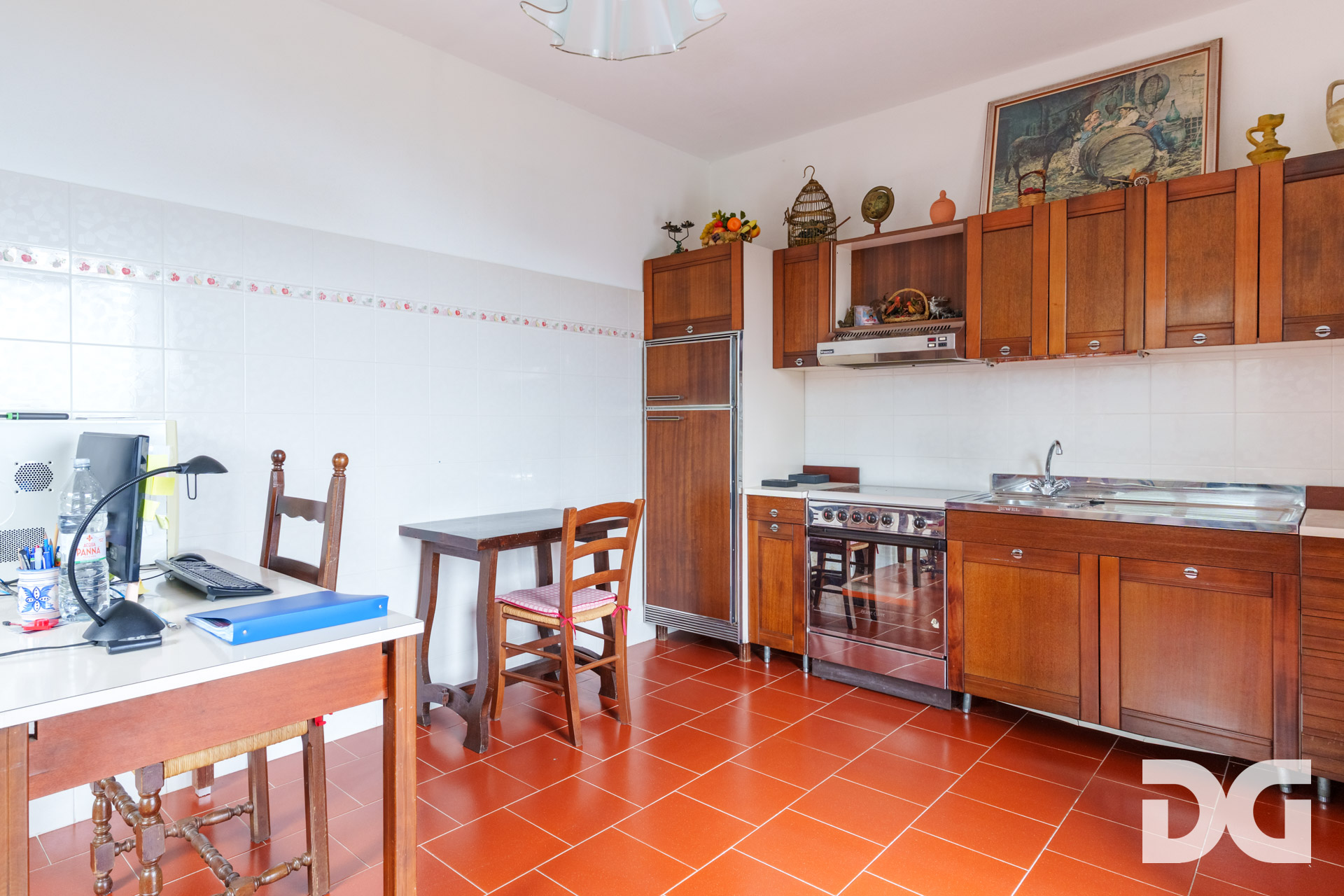 Immobiliare Del Guasta LEIVI – CASA INDIPENDENTE MQ. 205 CON TERRAZZO E BOX 