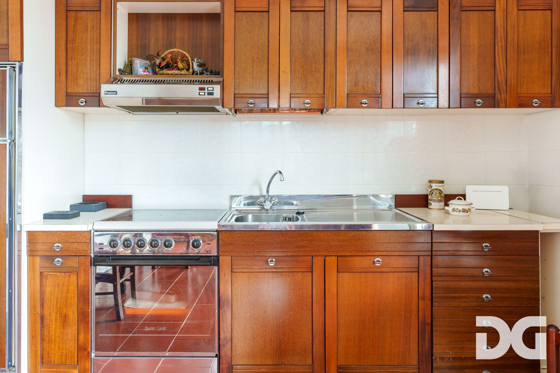 Immobiliare Del Guasta LEIVI – CASA INDIPENDENTE MQ. 205 CON TERRAZZO E BOX 