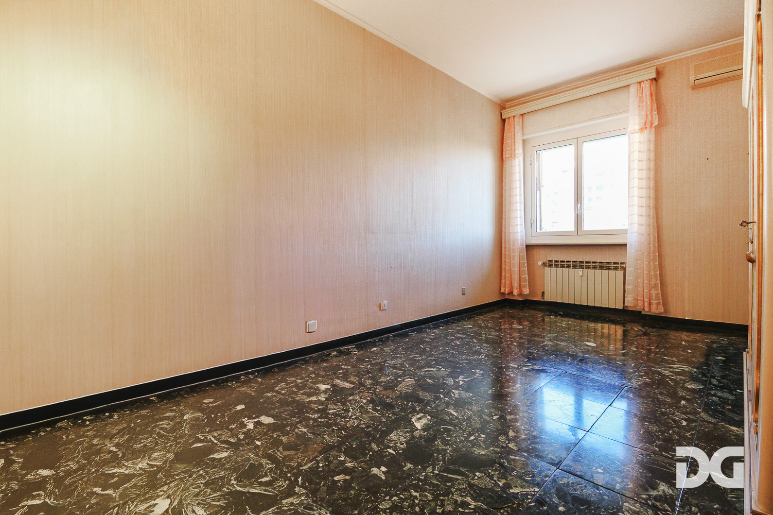 Immobiliare Del Guasta CASTELLETTO – VIA LORENZO STALLO LUMINOSI MQ. 96 