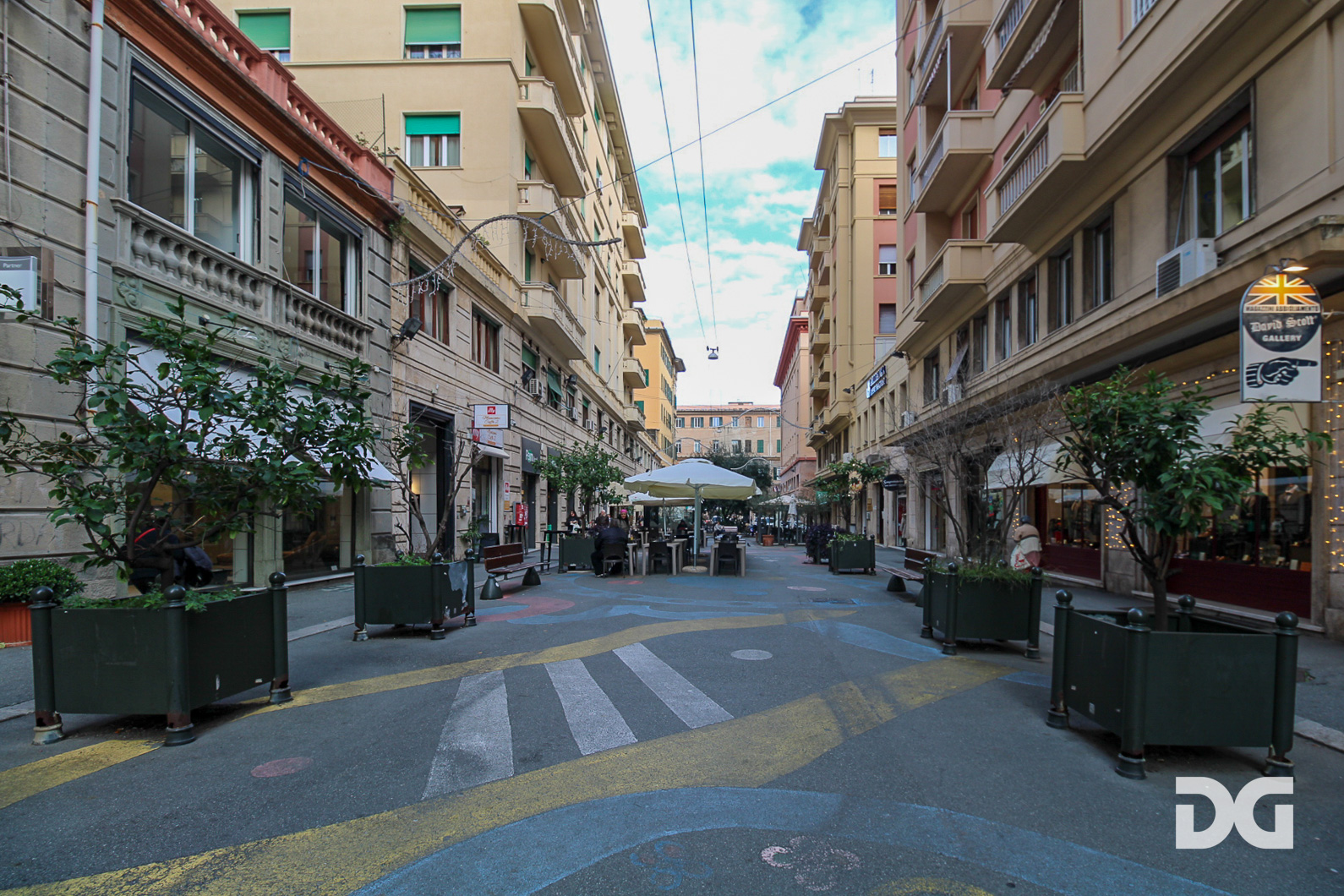 Immobiliare Del Guasta QUADRILATERO – ATTIVITA’ BAR/RISTORAZIONE 