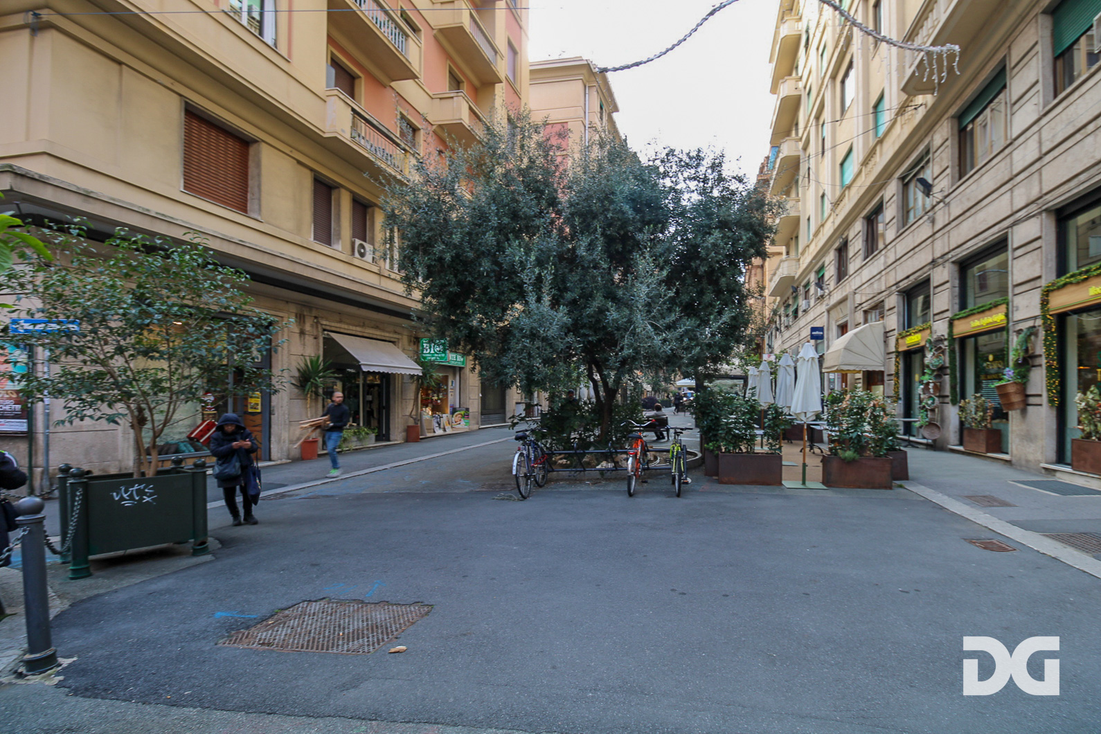 Immobiliare Del Guasta QUADRILATERO – ATTIVITA’ BAR/RISTORAZIONE 