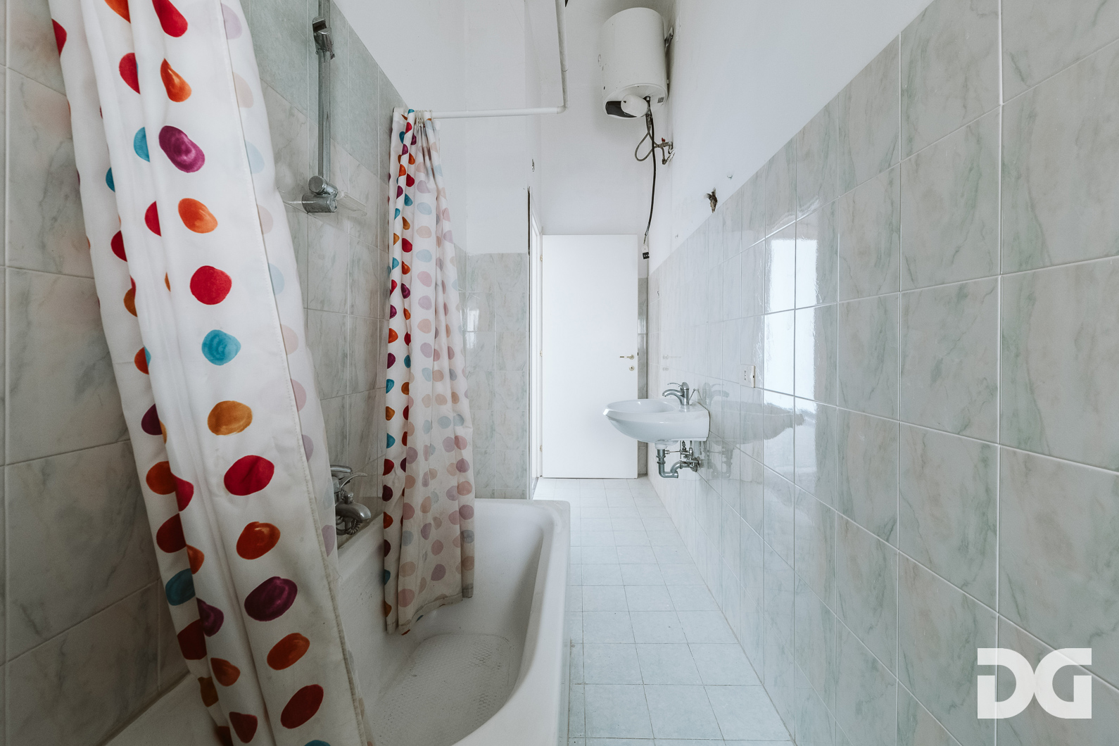 Immobiliare Del Guasta FOCE VIA CIPRO – ORDINATI E LUMINOSI MQ. 120 