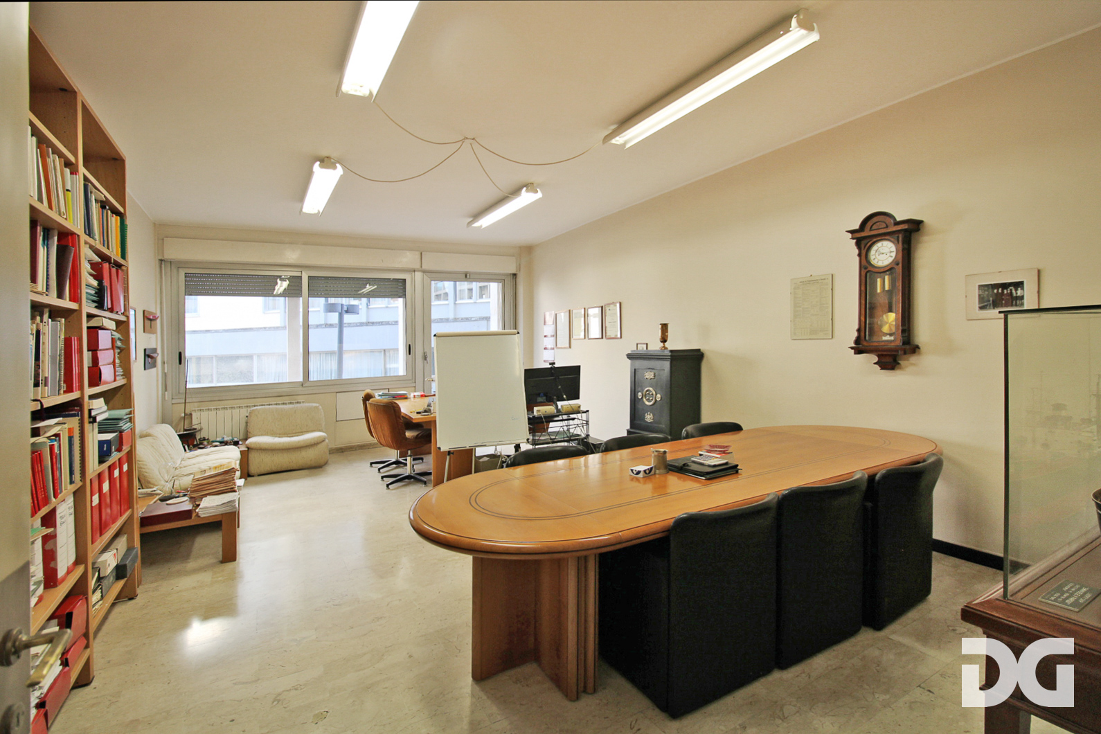 Immobiliare Del Guasta CENTRO – LARGO SAN GIUSEPPE UFFICIO MQ. 92