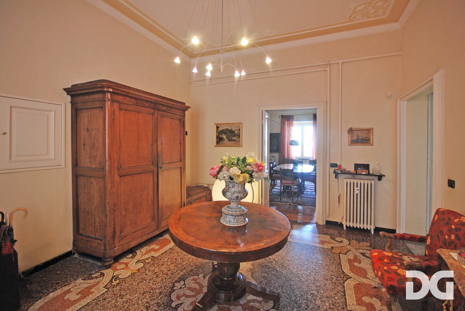 Immobiliare Del Guasta CENTRO – VIA RAGGIO PERFETTI E PANORAMICI MQ. 292 BALCONE POSTO AUTO