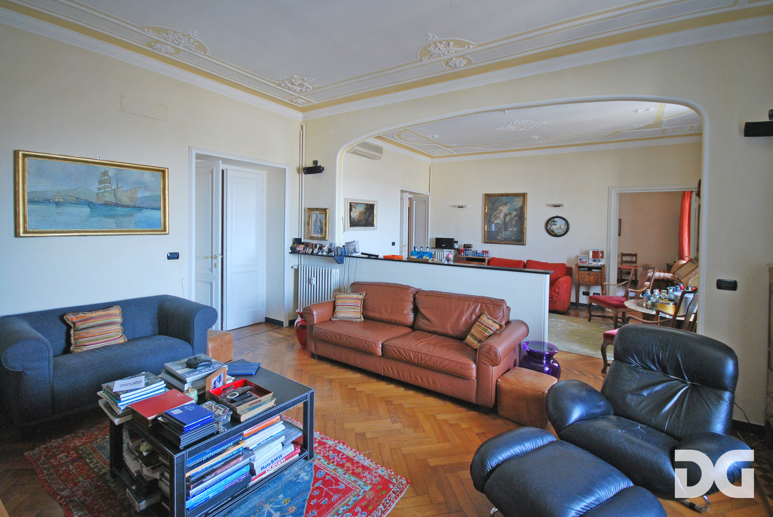 Immobiliare Del Guasta CENTRO – VIA RAGGIO PERFETTI E PANORAMICI MQ. 292 BALCONE POSTO AUTO
