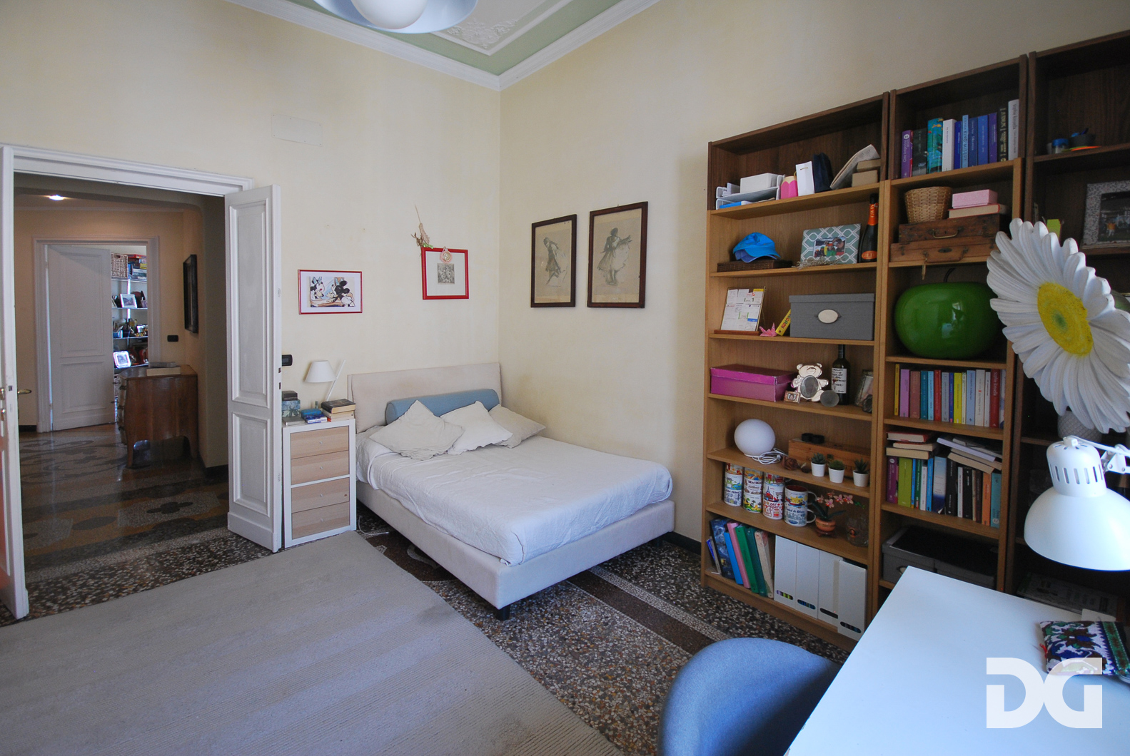 Immobiliare Del Guasta CENTRO – VIA RAGGIO PERFETTI E PANORAMICI MQ. 292 BALCONE POSTO AUTO