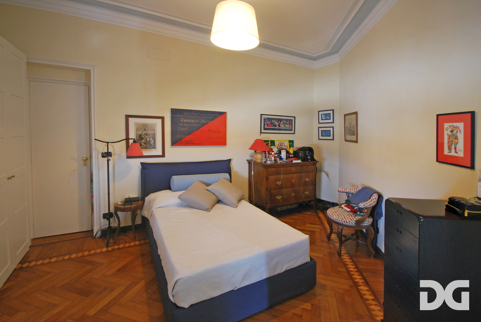 Immobiliare Del Guasta CENTRO – VIA RAGGIO PERFETTI E PANORAMICI MQ. 292 BALCONE POSTO AUTO
