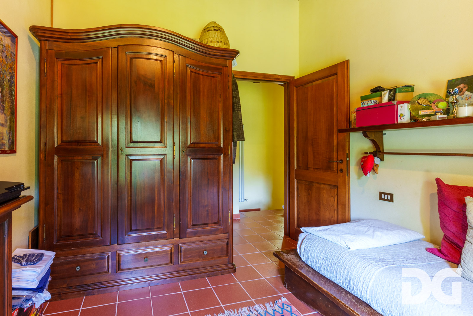 Immobiliare Del Guasta PEGLI – VILLETTA INDIPENDENTE BILIVELLO MQ.139 CON AMPIO TERRENO