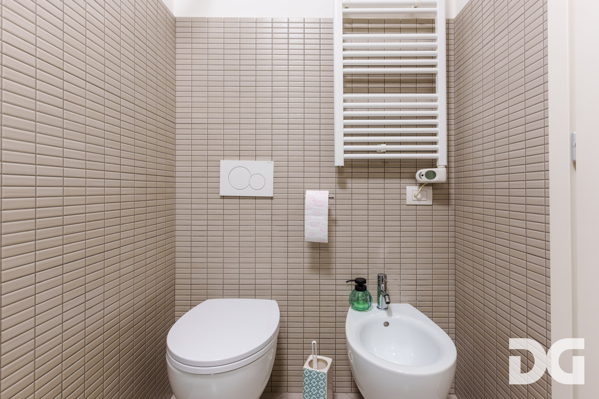 Immobiliare Del Guasta CENTRO STORICO – AD. PIAZZA BANCHI RISTRUTTURATI MQ. 51