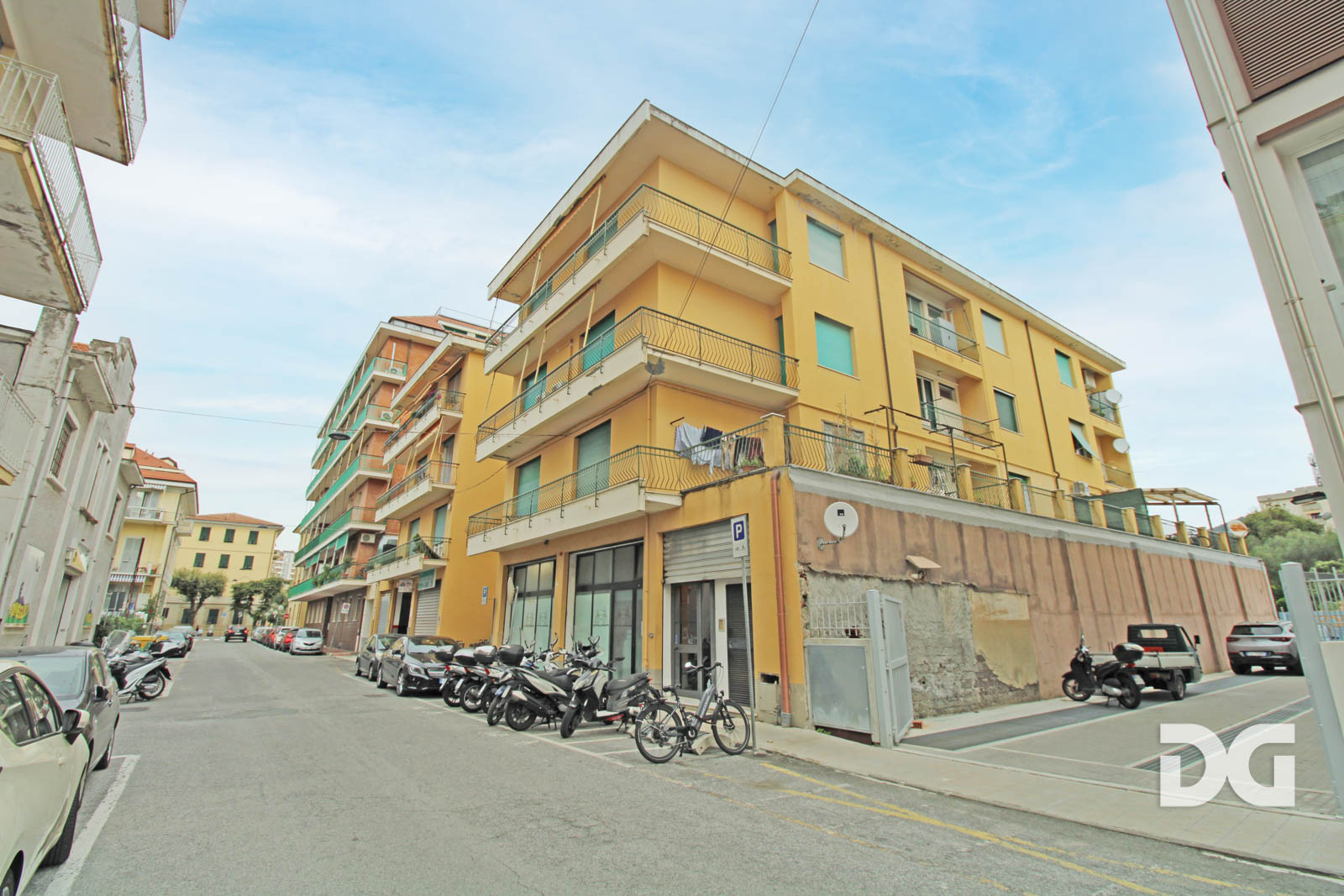 Immobiliare Del Guasta C.SO MAZZINI ADIACENZE – RISTRUTTURATI MQ. 71 CON TERRAZZO 