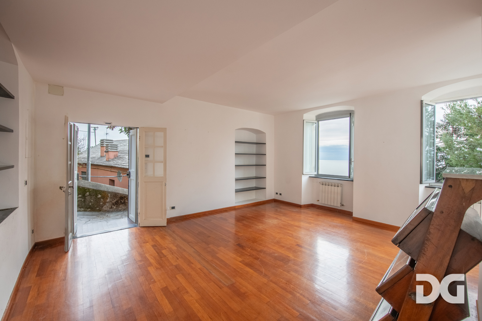 Immobiliare Del Guasta SANT’ILARIO – PANORAMICI MQ. 78 IN CONTESTO PRIVATO 