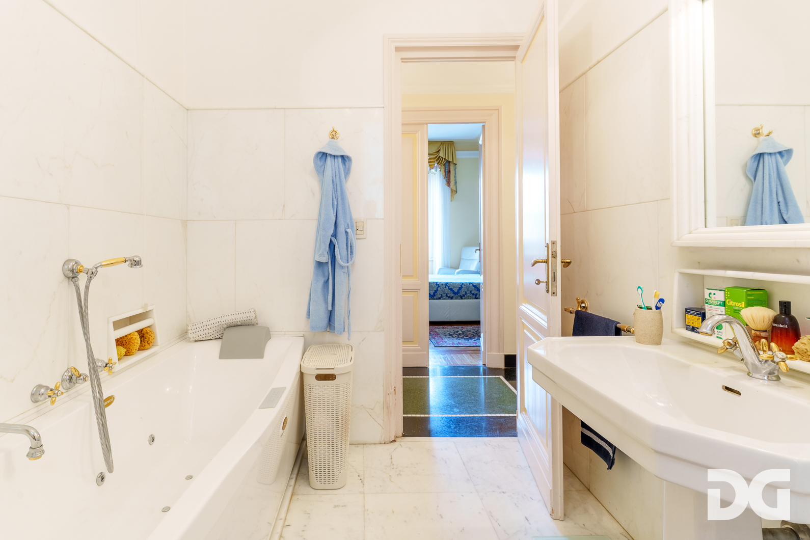 Immobiliare Del Guasta CASTELLETTO – VIA ACCINELLI ULTRARIFINITI MQ. 239 