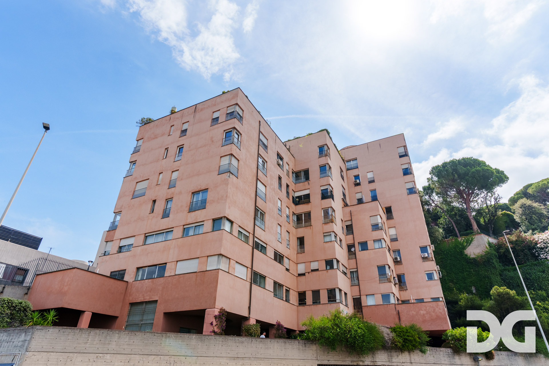 Immobiliare Del Guasta CARIGNANO – CORSO AURELIO SAFFI RISTRUTTURATI MQ.60 FRONTE MARE
