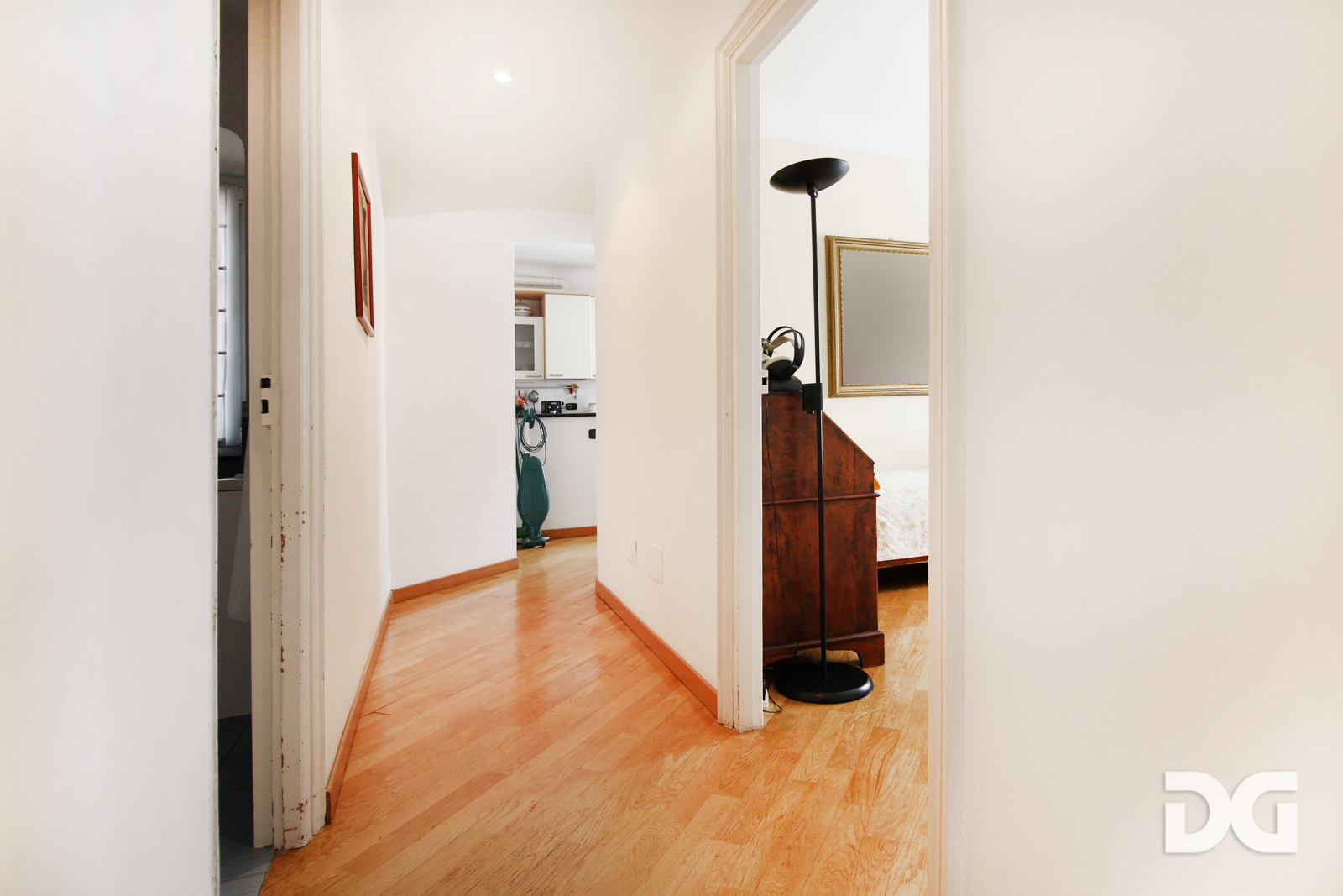 Immobiliare Del Guasta CASTELLETTO – PIAZZA VILLA MQ. 89 