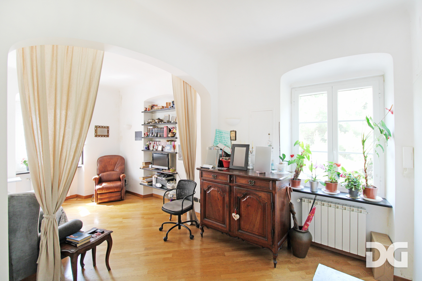 Immobiliare Del Guasta CASTELLETTO – PIAZZA VILLA MQ. 89 