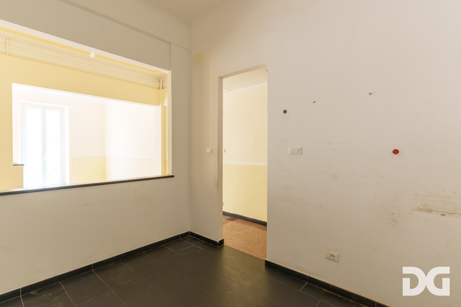 Immobiliare Del Guasta CASTELLETTO – C.SO FIRENZE LUMINOSI MQ. 134 