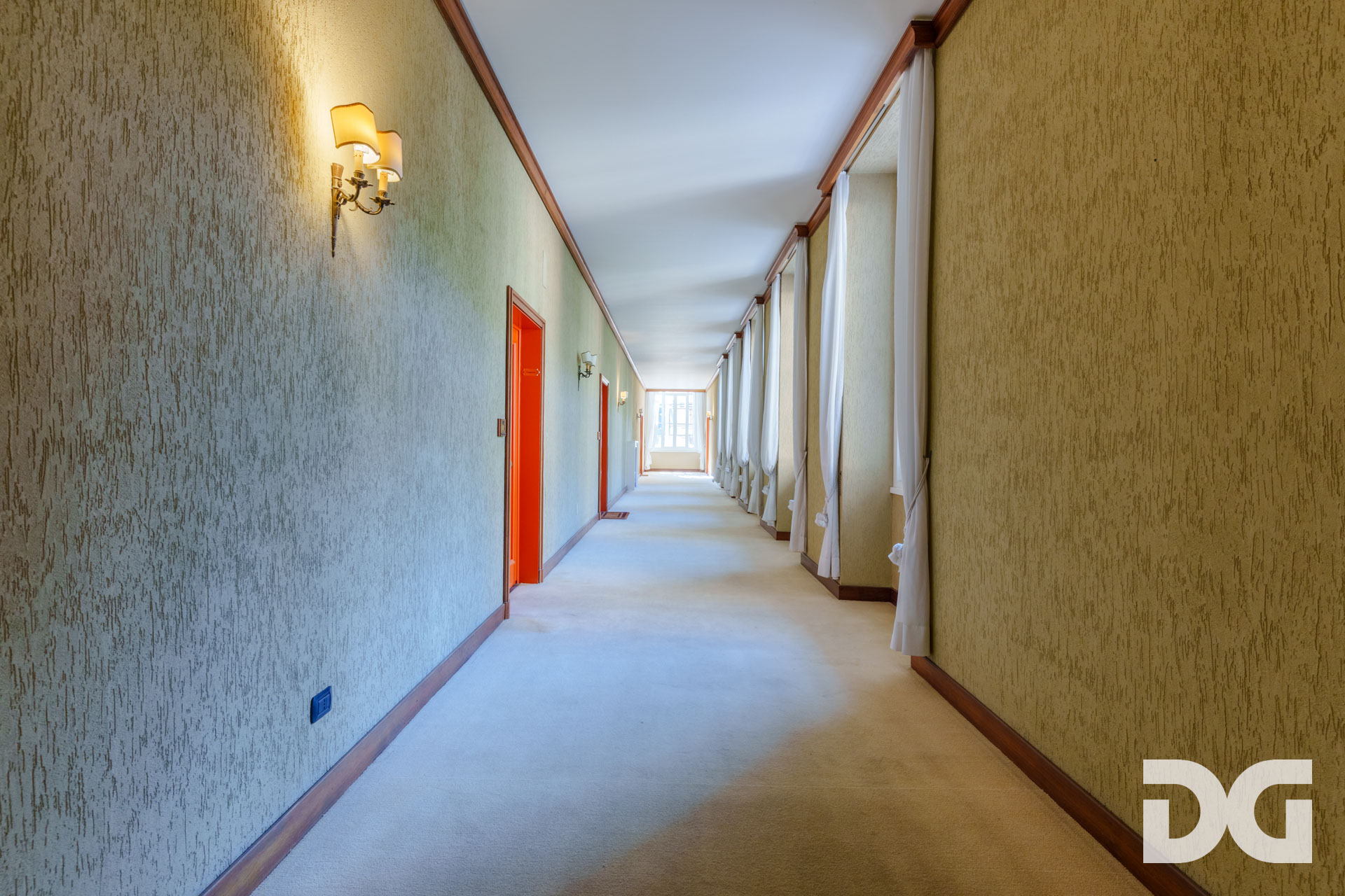 Immobiliare Del Guasta NERVI – VIA CAPOUNGO RESIDENCE EDEN PERFETTI MQ.63 CON PARCO E PISCINA