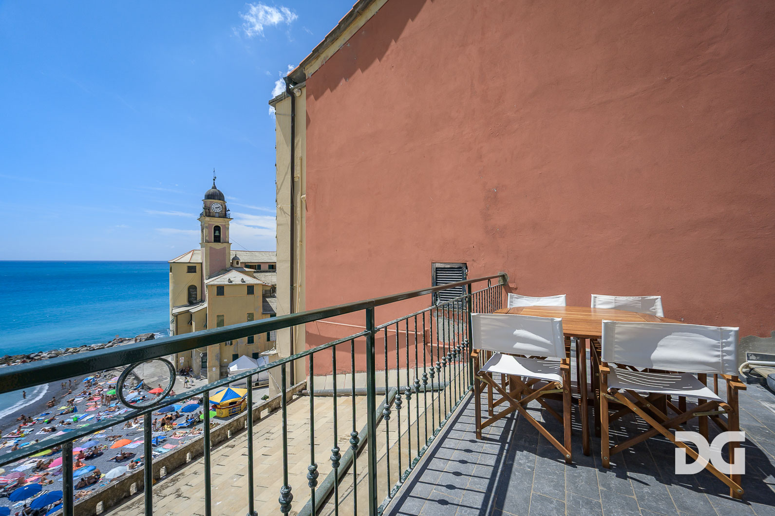 Immobiliare Del Guasta CAMOGLI - PASSEGGIATA A MARE – ESCLUSIVO ATTICO CON TERRAZZO PANORAMICO 