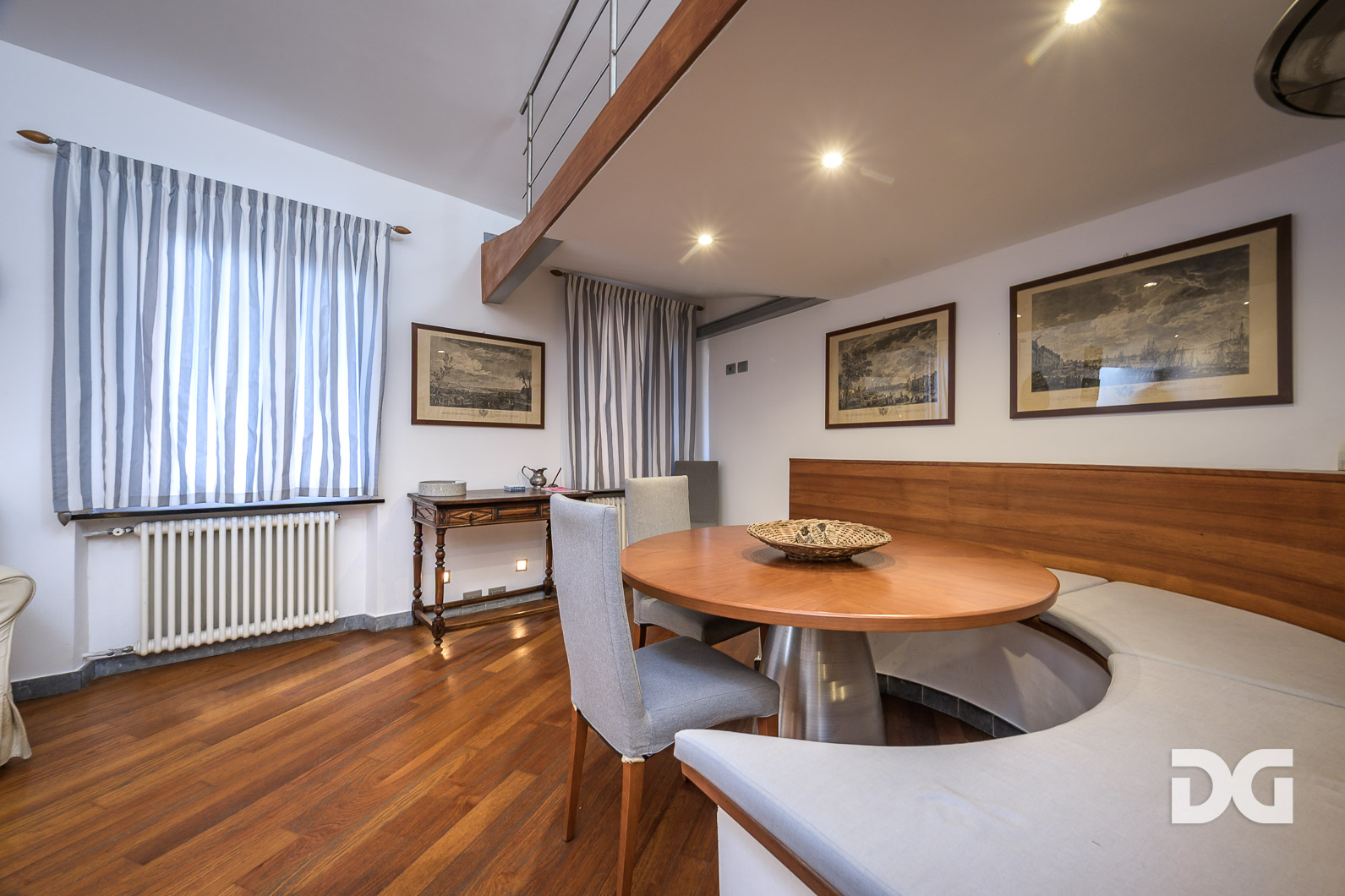 Immobiliare Del Guasta CAMOGLI - PASSEGGIATA A MARE – ESCLUSIVO ATTICO CON TERRAZZO PANORAMICO 
