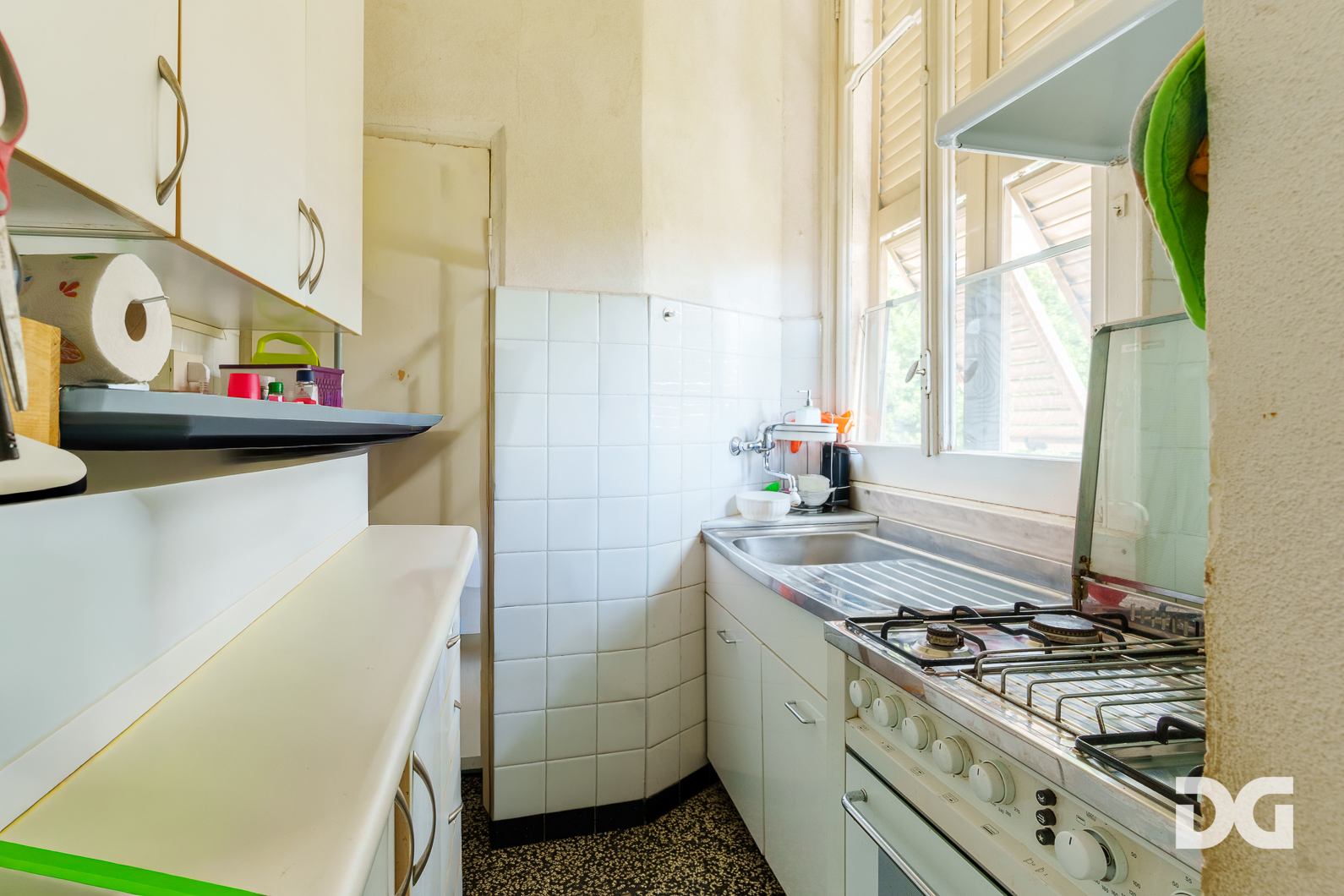 Immobiliare Del Guasta PEGLI – VIALE MODUGNO VILLA PANORAMICA MQ.337 CON GIARDINO E POSTI AUTO 