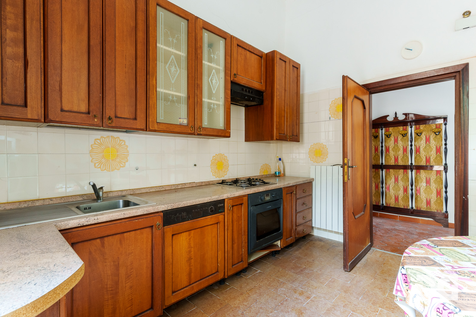 Immobiliare Del Guasta PEGLI – VIALE MODUGNO VILLA PANORAMICA MQ.337 CON GIARDINO E POSTI AUTO 