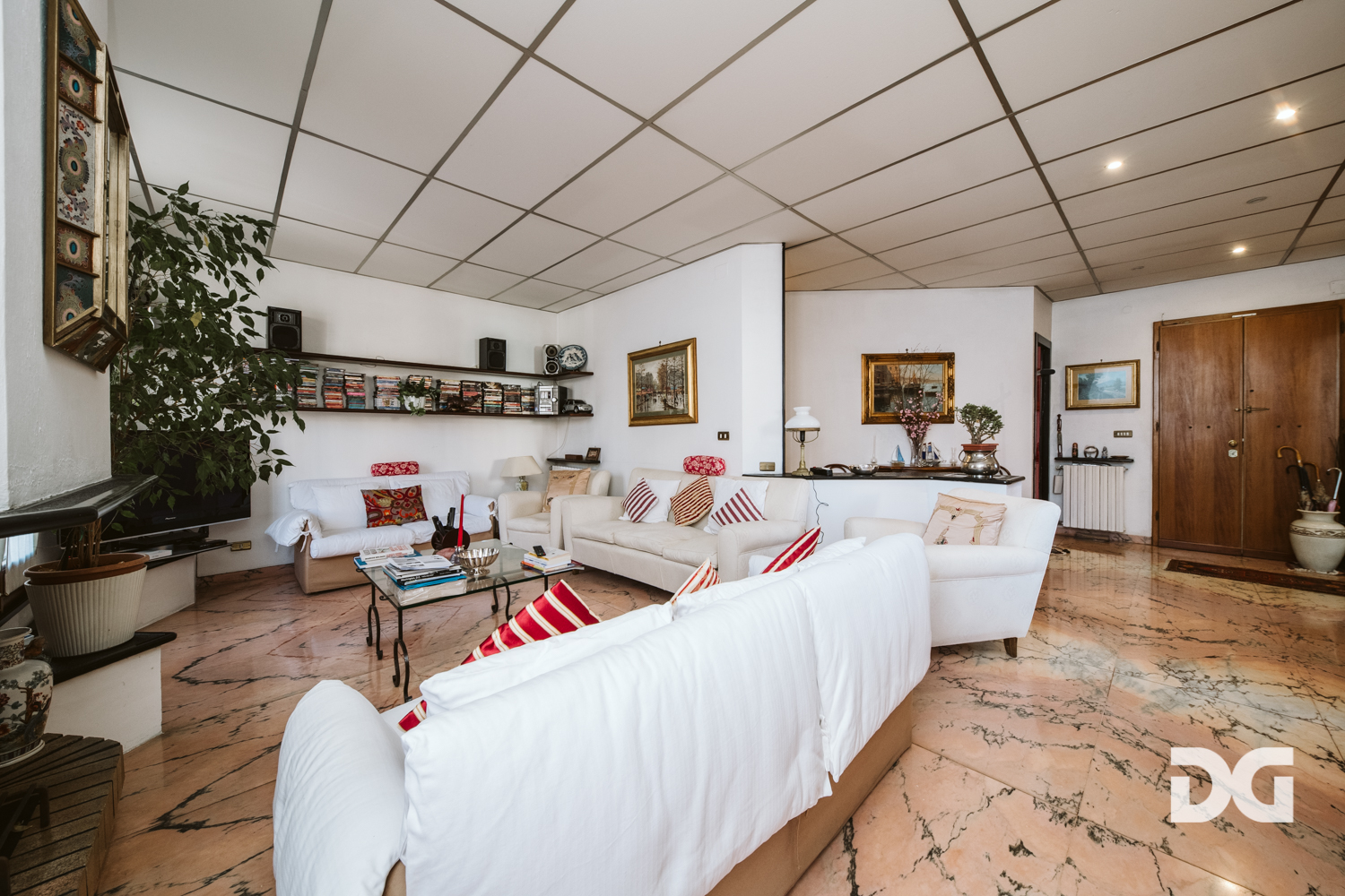 Immobiliare Del Guasta CASTELLETTO – C.SO UGO BASSI ATTICO MQ. 123 PANORAMICO CON TERRAZZO 