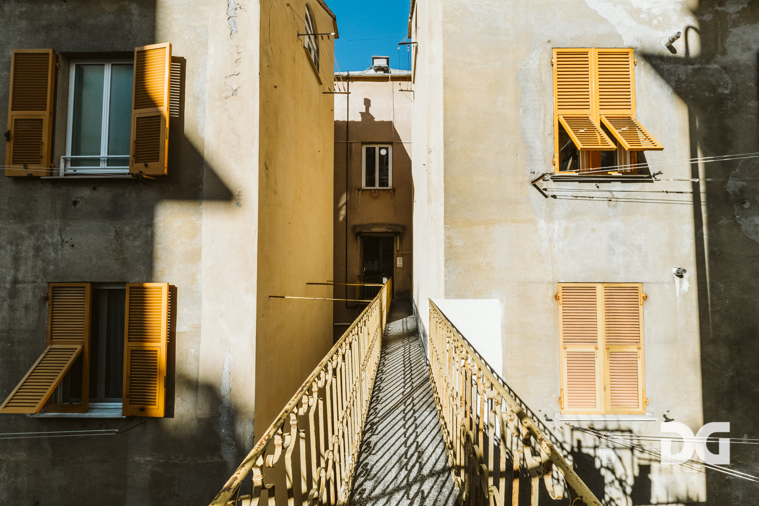 Immobiliare Del Guasta CASTELLETTO – C.SO UGO BASSI ATTICO MQ. 123 PANORAMICO CON TERRAZZO 