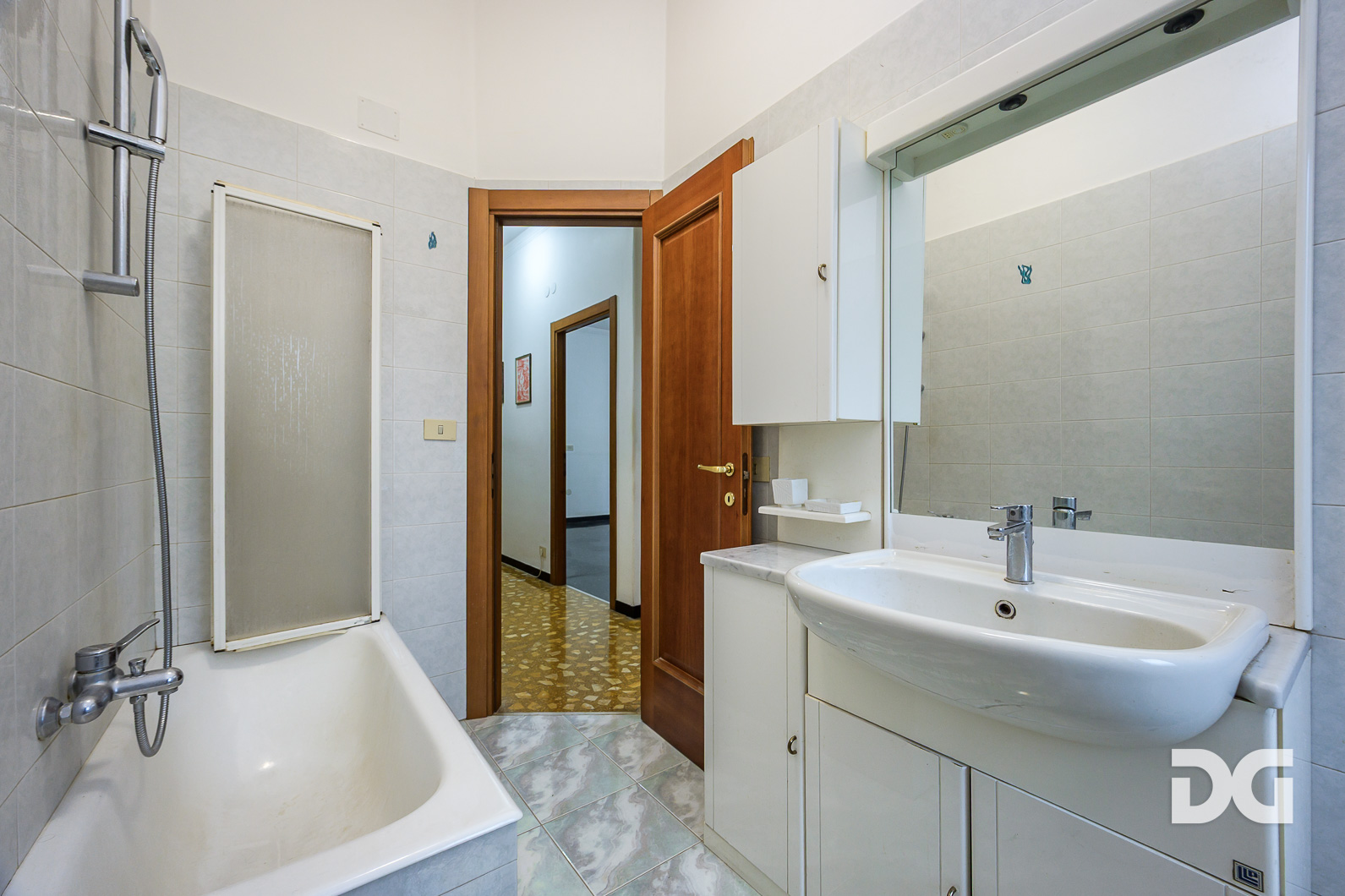 Immobiliare Del Guasta CASTELLETTO – VIA CABELLA ORDINATI MQ. 71 