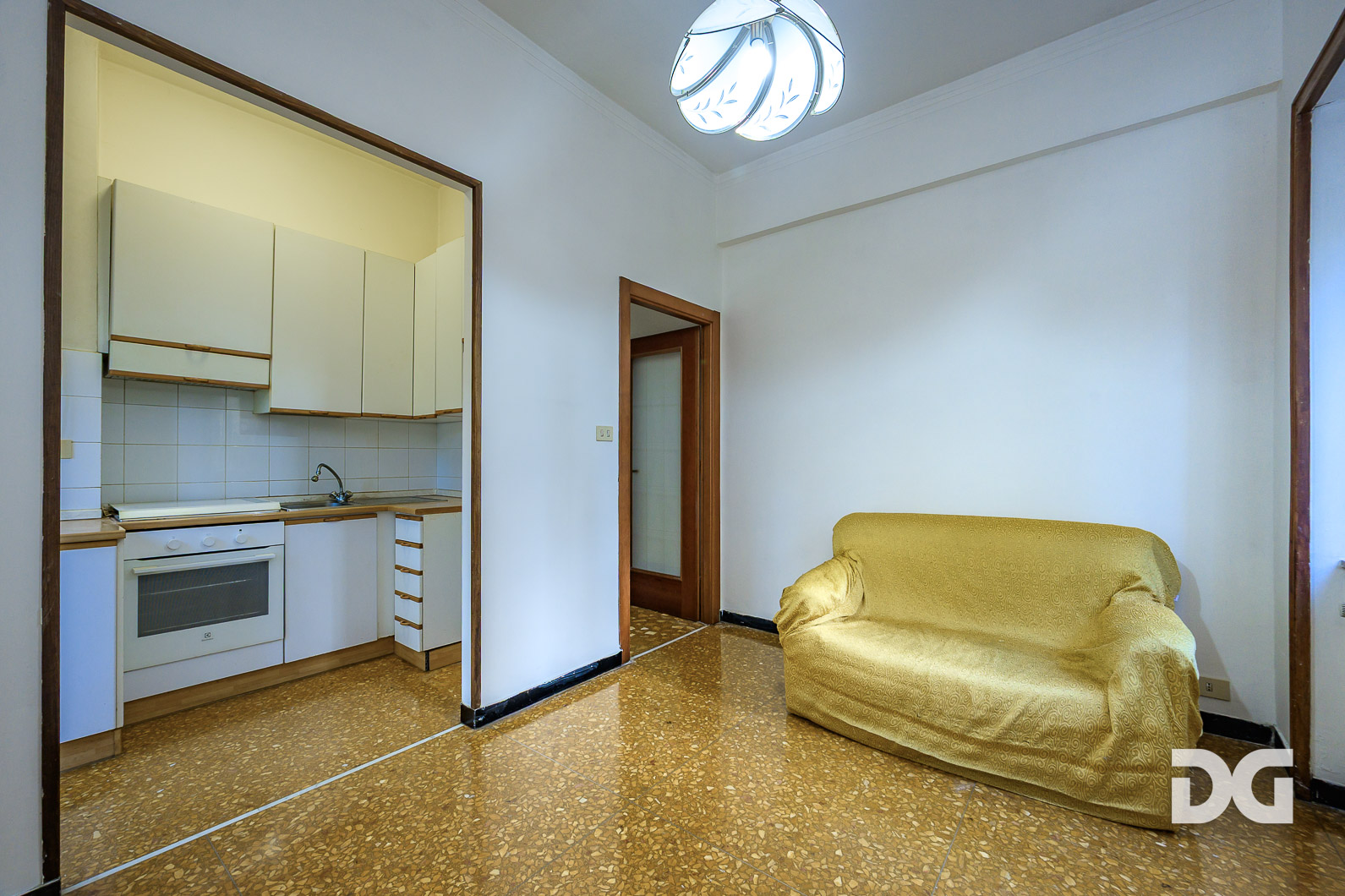 Immobiliare Del Guasta CASTELLETTO – VIA CABELLA ORDINATI MQ. 71 