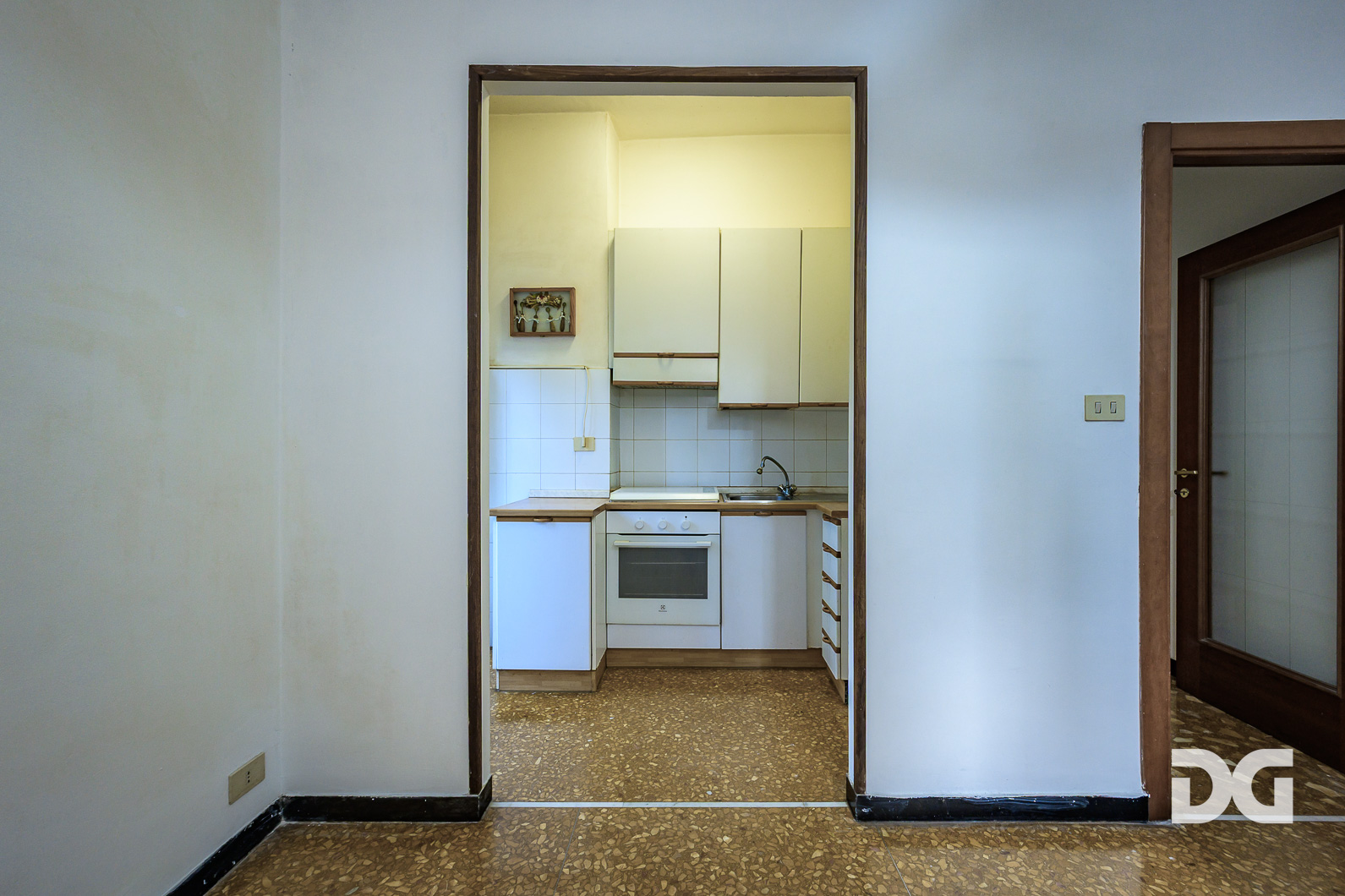 Immobiliare Del Guasta CASTELLETTO – VIA CABELLA ORDINATI MQ. 71 